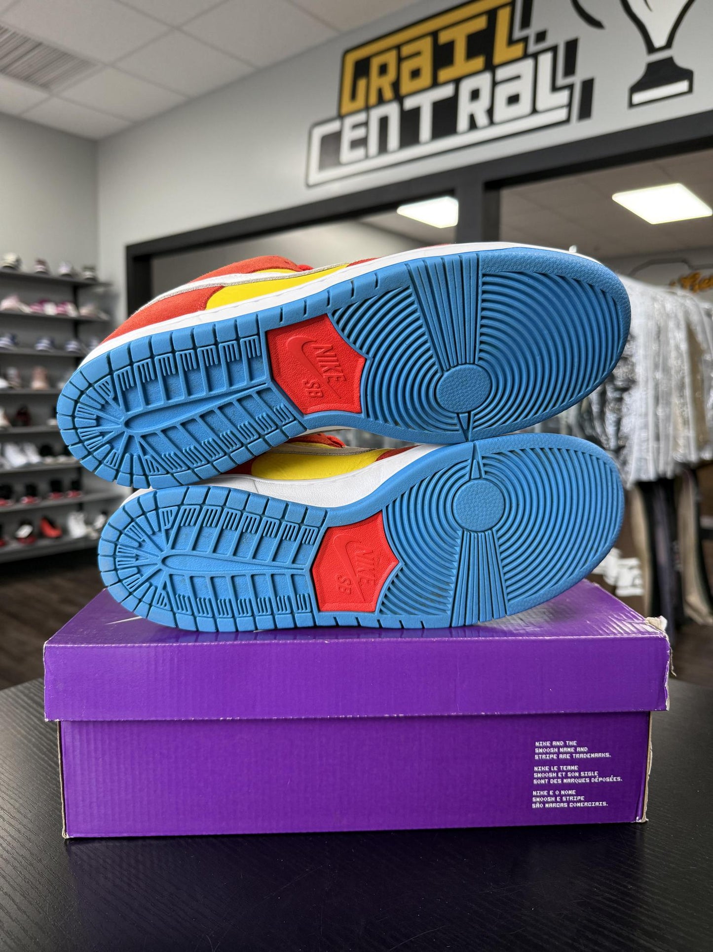 Nike Dunk Low SB "Bart Simpson" Used Size 11