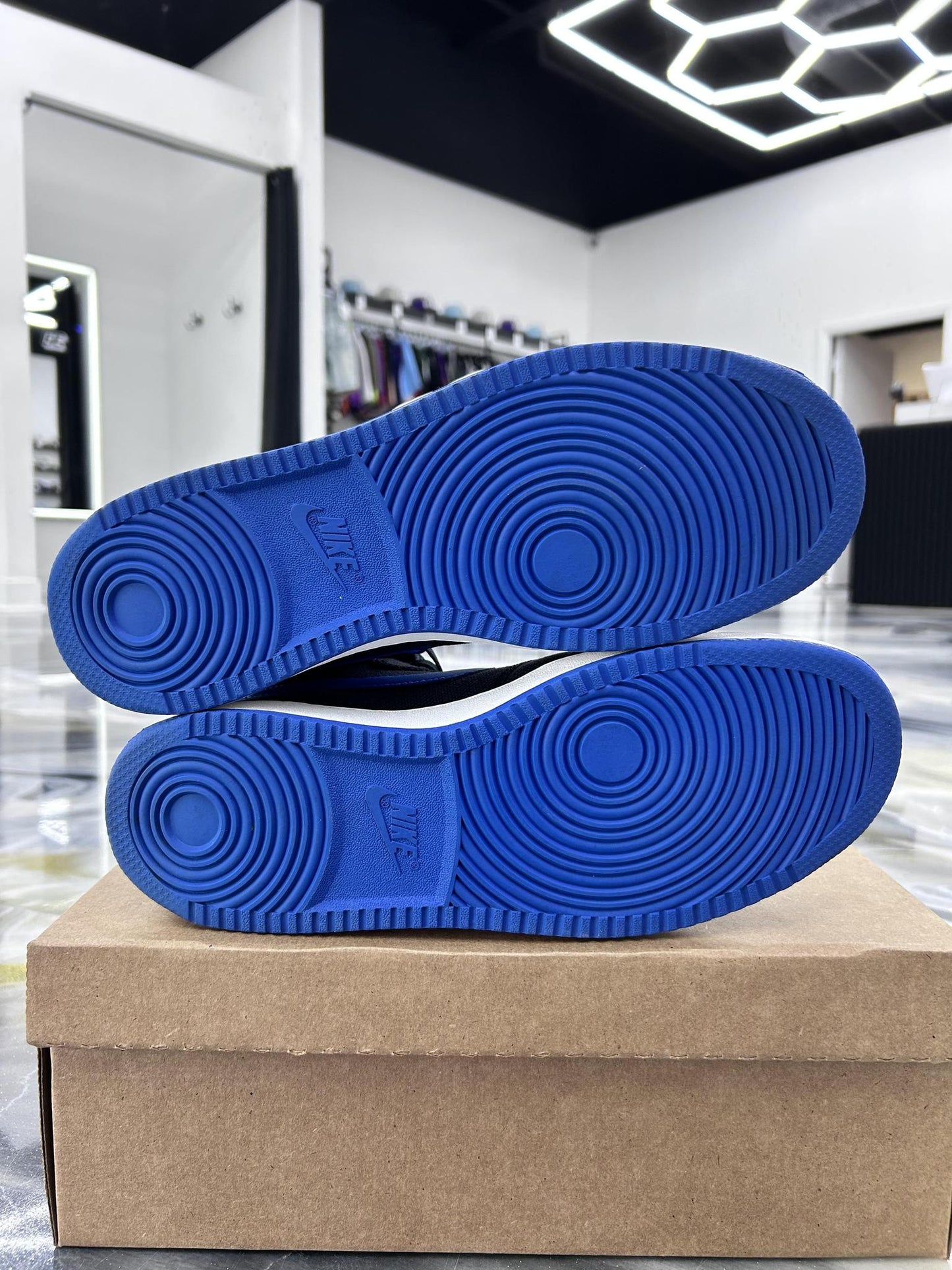 Jordan 1 AJKO "Royal" Used Size 11.5