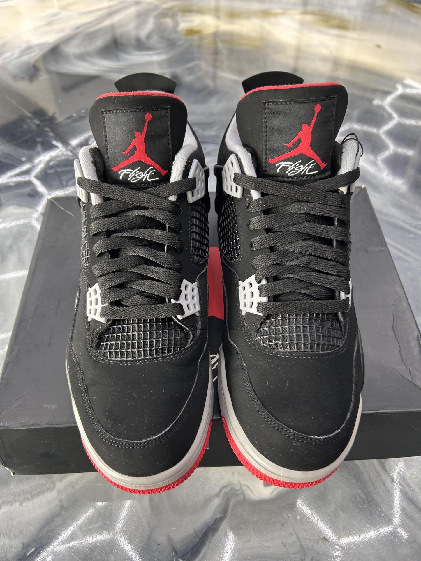 Jordan 4 "Bred 2019" Used Size 9.5