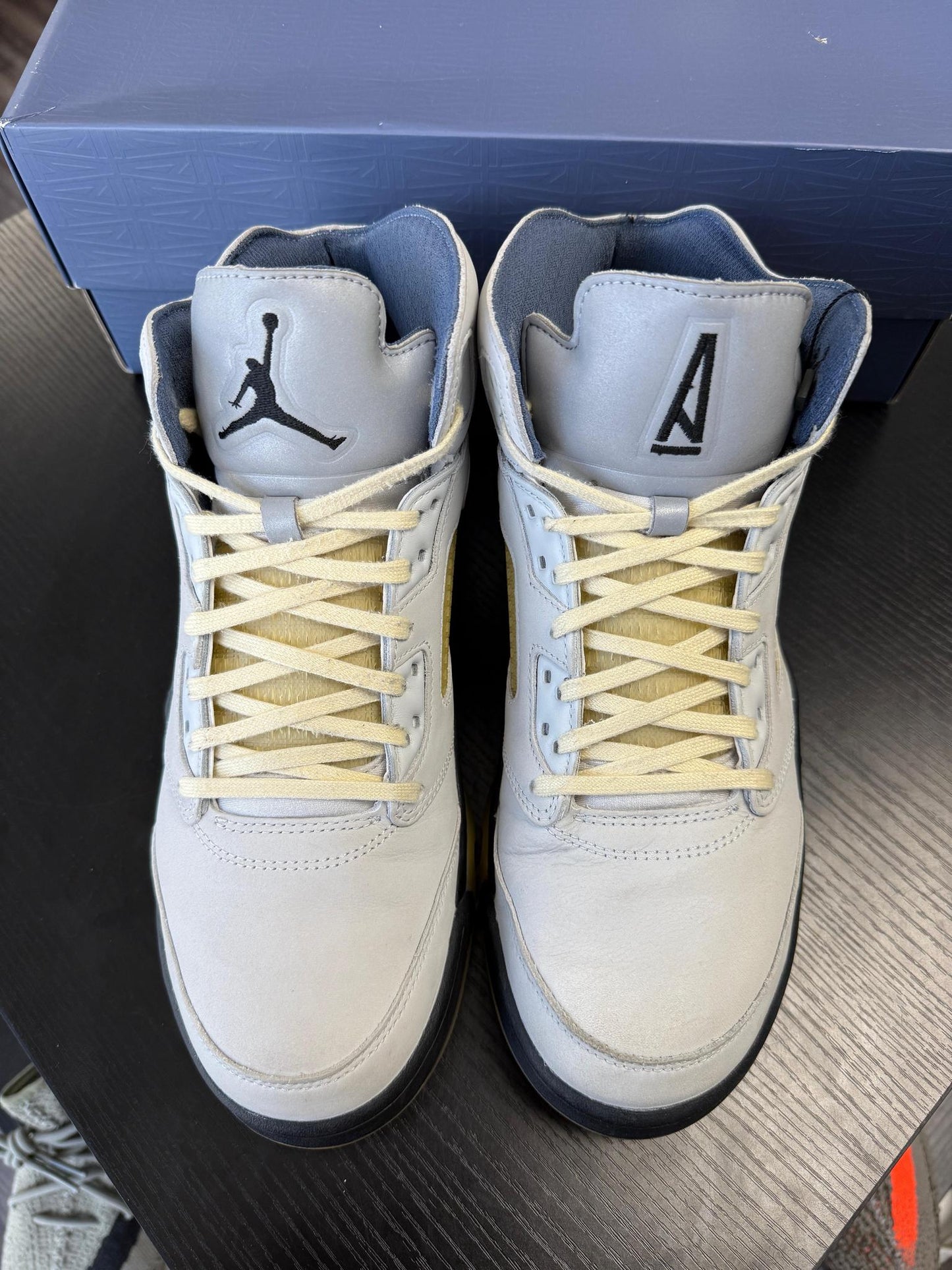 Jordan 5 x A Ma Maniere "Dawn" Used