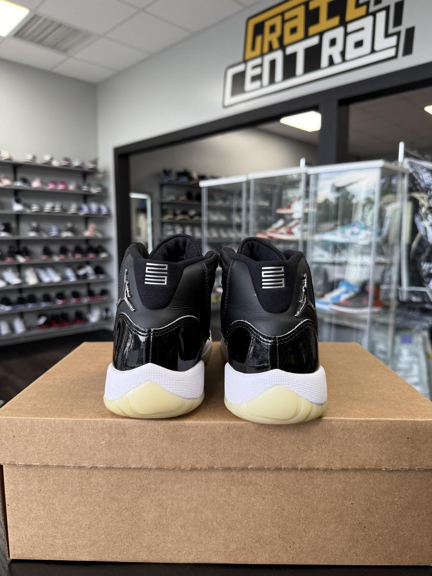 Jordan 11 "Jubilee" Used 5Y/6.5W