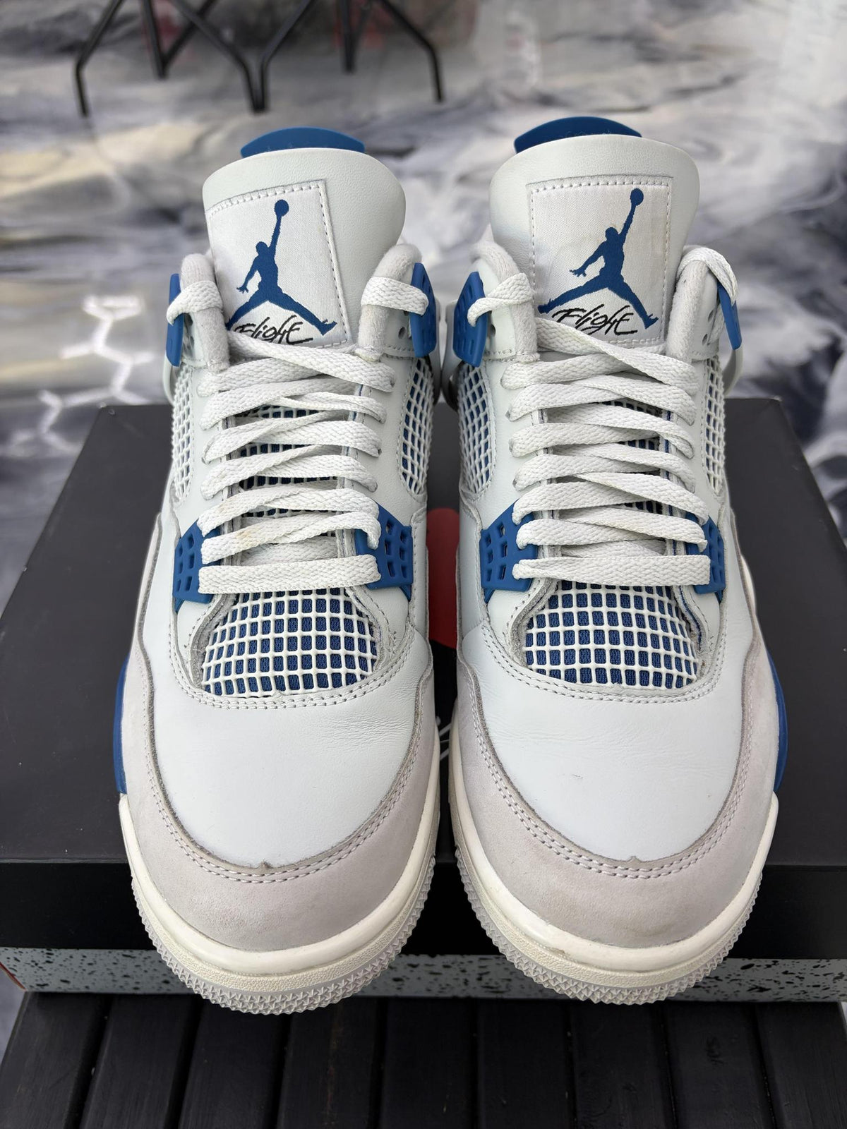Jordan 4 "Military Blue" Used Size 9