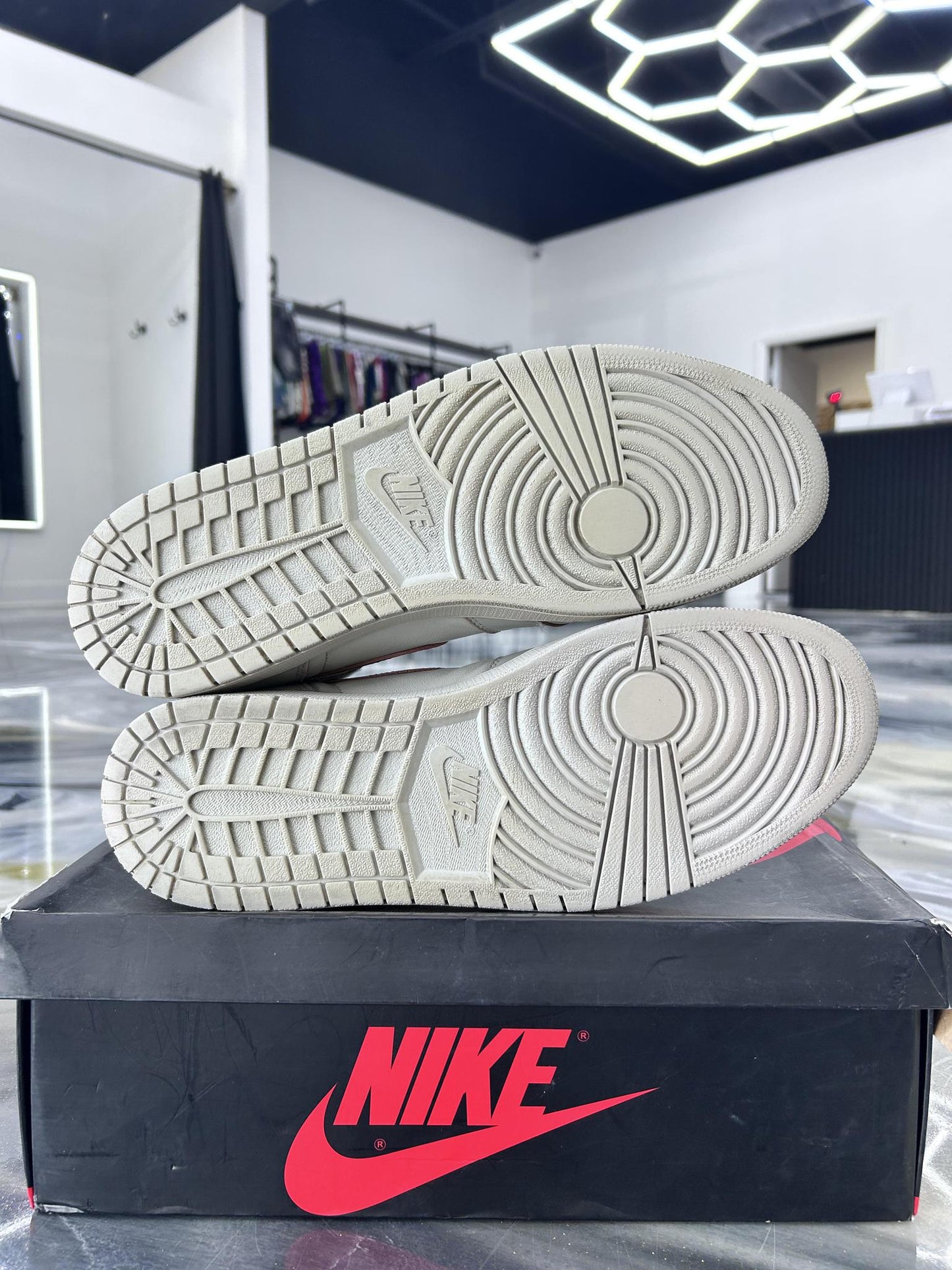 Jordan 1 "NYC To Paris" Used Size 14