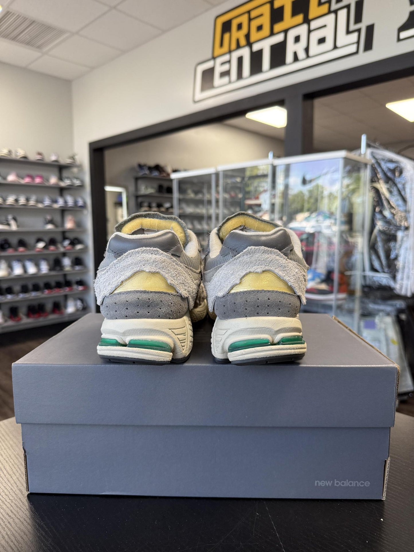 New Balance 2002R "Protection Pack Rain Cloud" Used Size 8.5