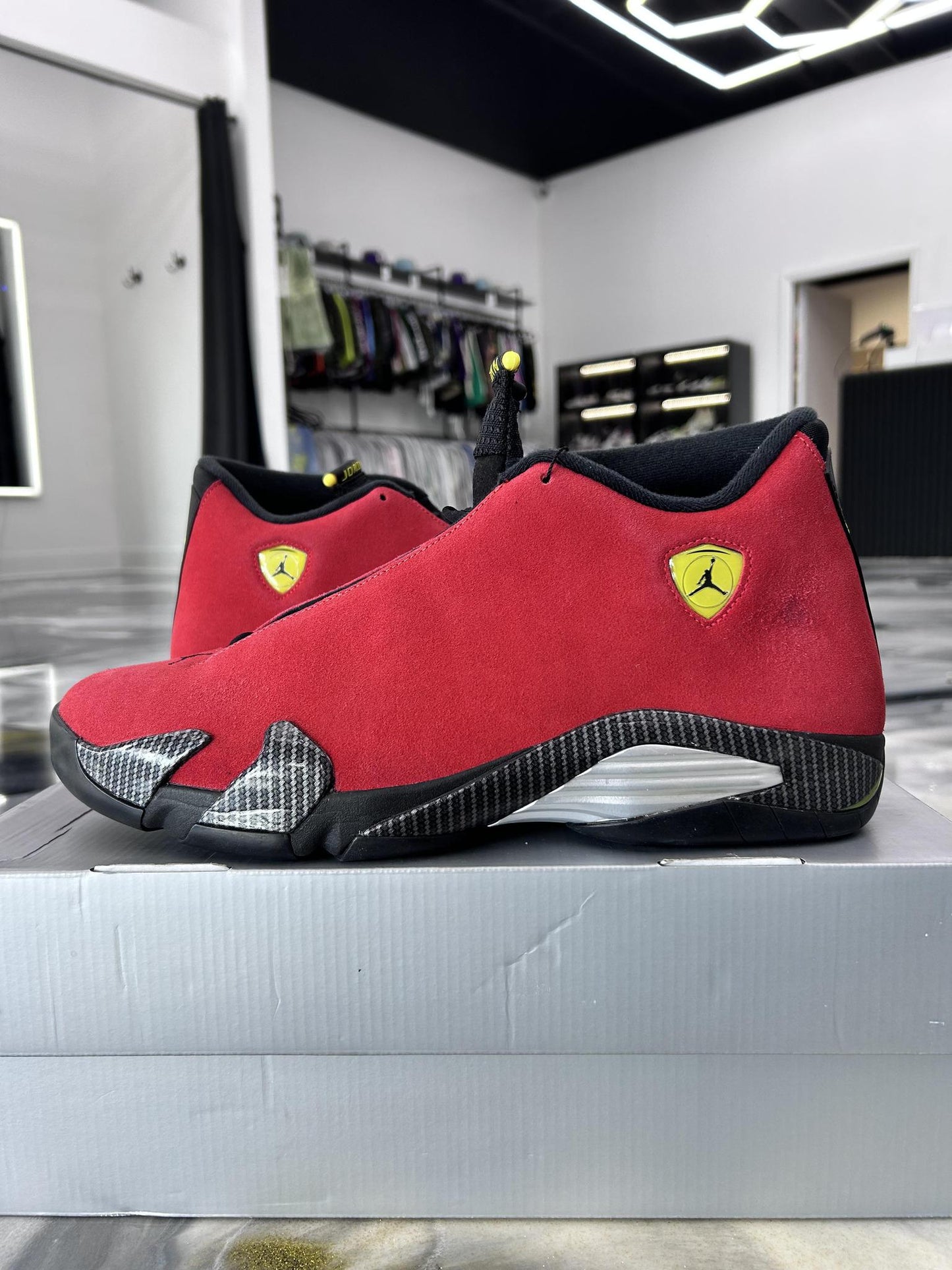 Jordan 14 "Ferrari" Used Size 15