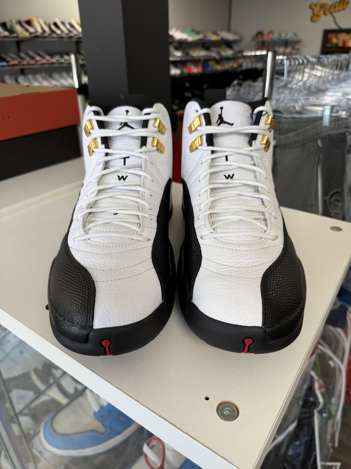 Jordan 12 "Taxi" Used Size 13