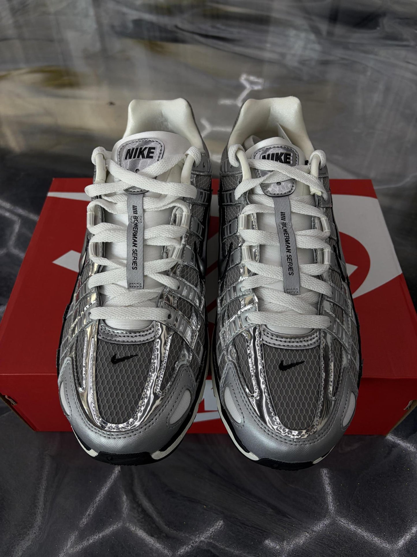 Nike P-6000 "Metallic Silver" Used Size 9.5