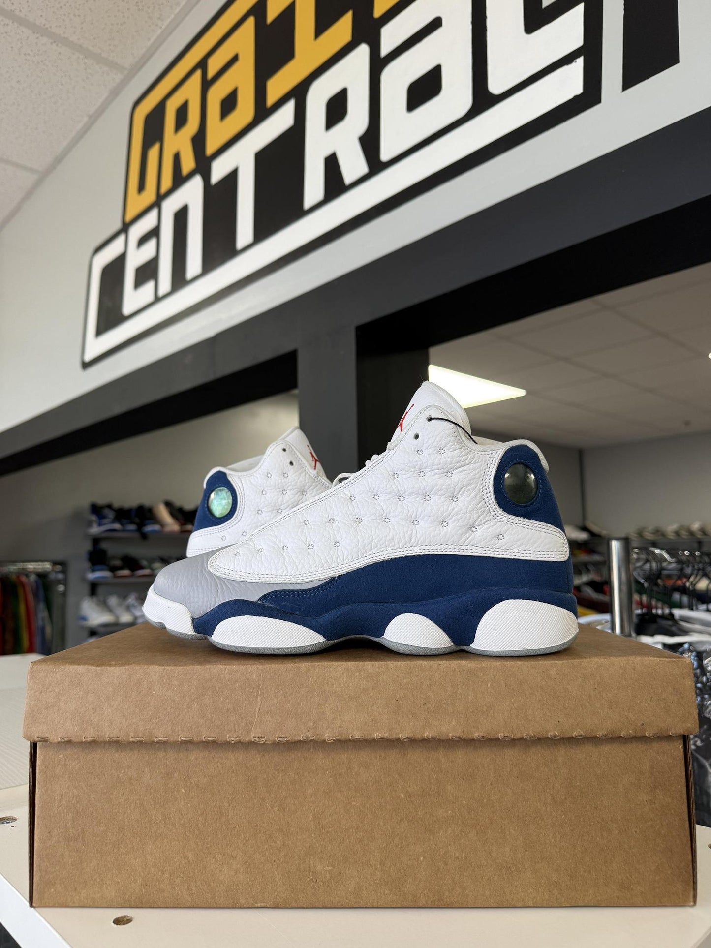 Jordan 13 "French Blue" Used Size 6.5Y/8W