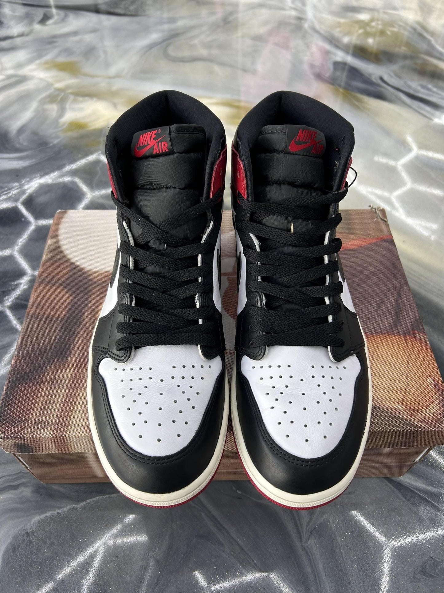 Jordan 1 "Black Toe" Used Size 12