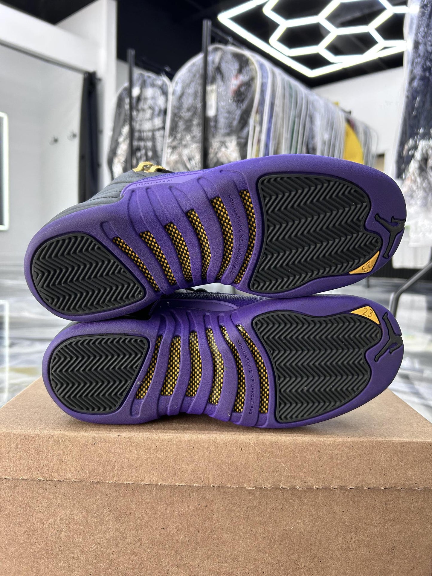 Jordan 12 "Field Purple" Used Size 7Y/8.5W