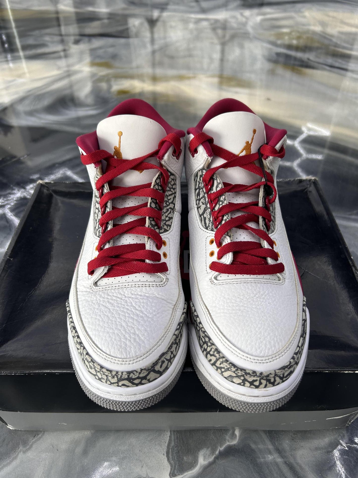 Jordan 3 "Cardinal" Used Size 10.5