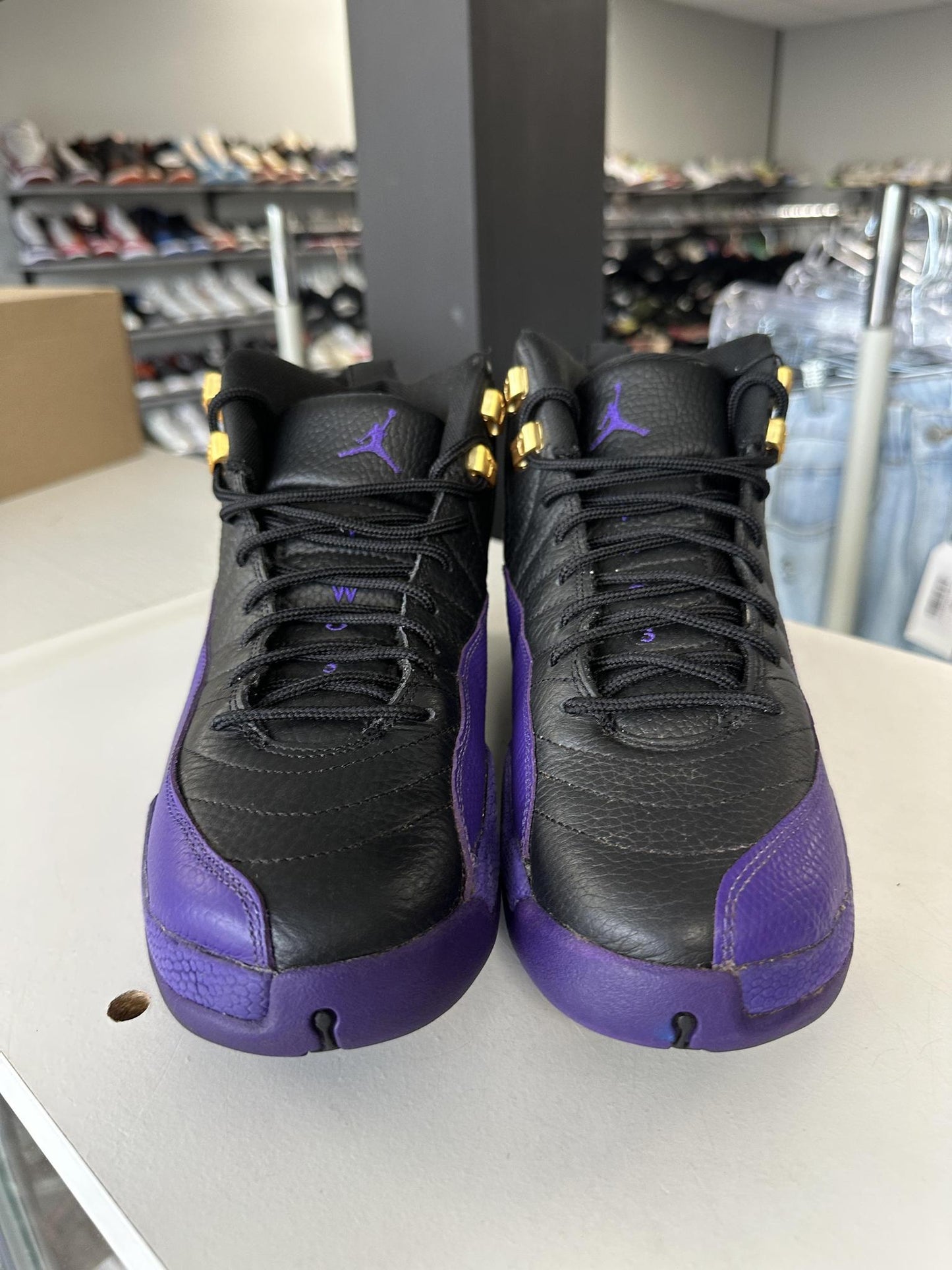 Jordan 12 "Field Purple" Size 7Y/8.5W