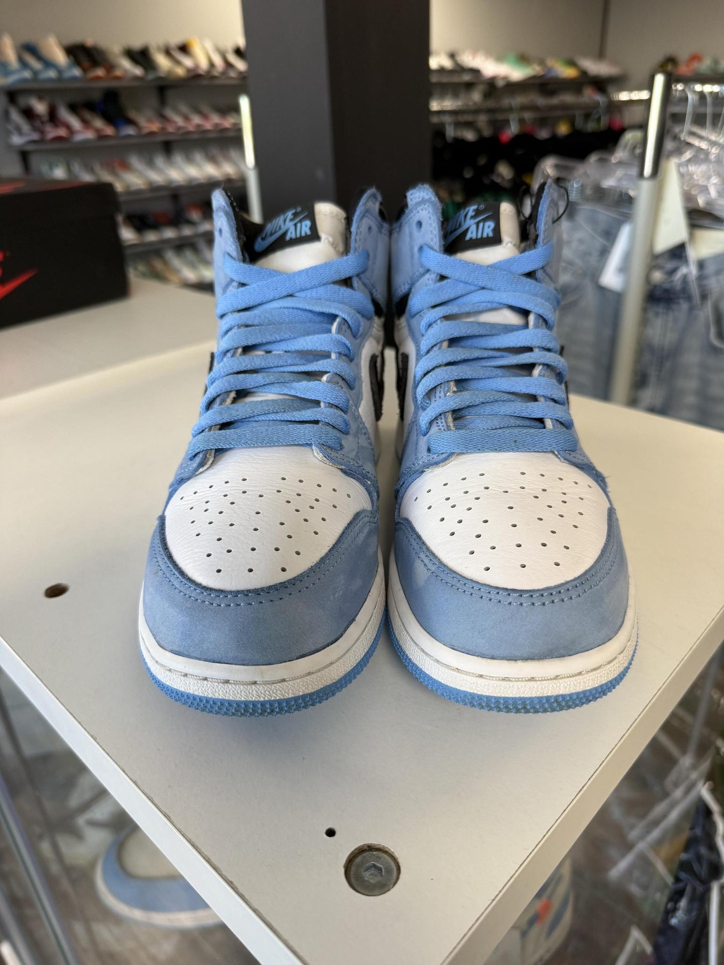Jordan 1 "University Blue" Used Size 6Y/7.5W