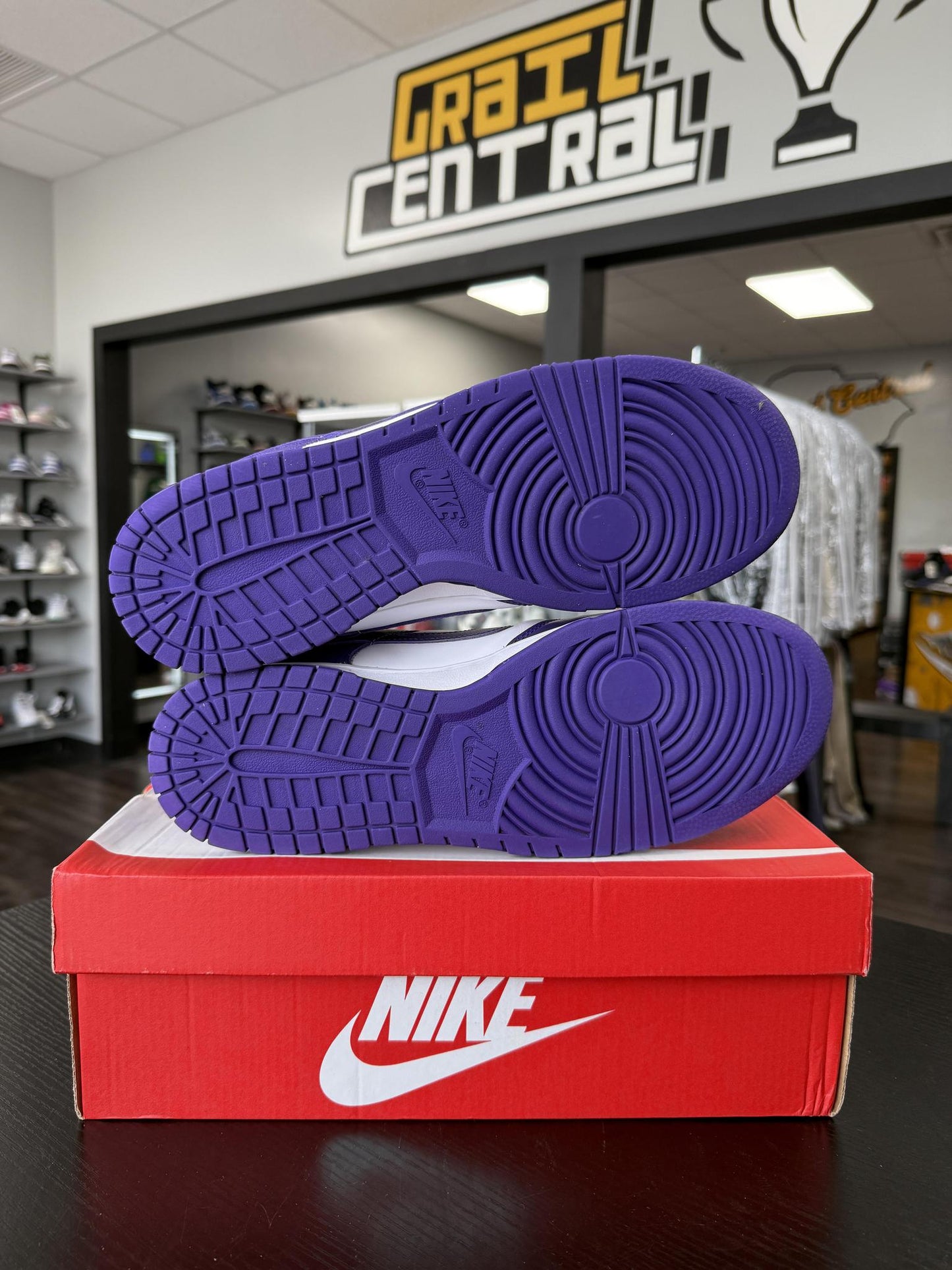 Nike Dunk Low "Court Purple" Used Size 12
