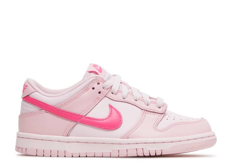 Nike Dunk Low "Triple Pink"