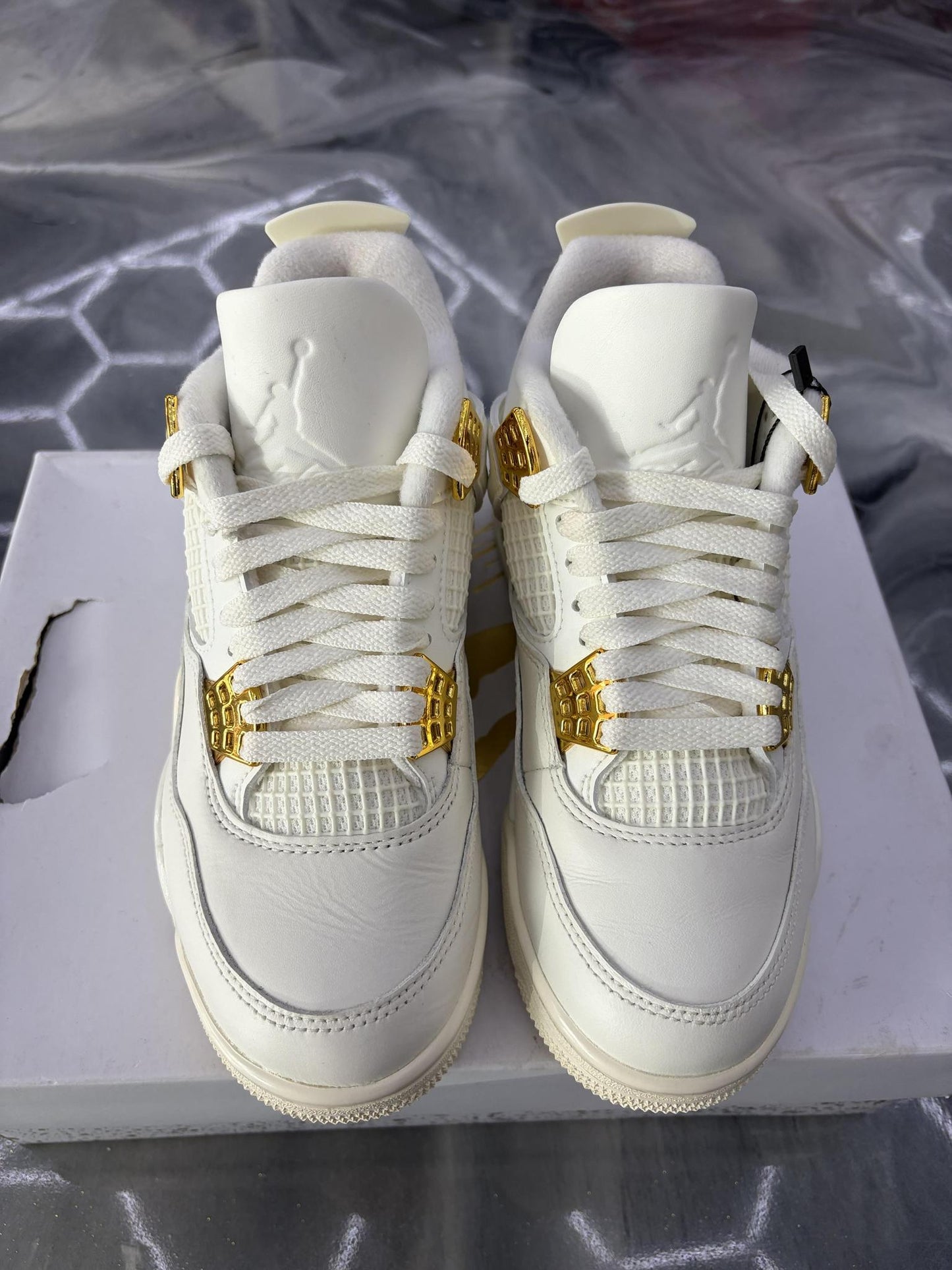Jordan 4 "Metallic Gold" Used Size 3.5Y/5W