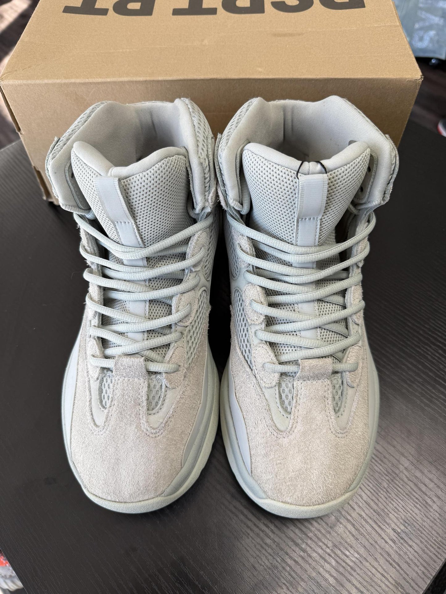 Yeezy DSRT Boot "Salt" Used Size 9.5