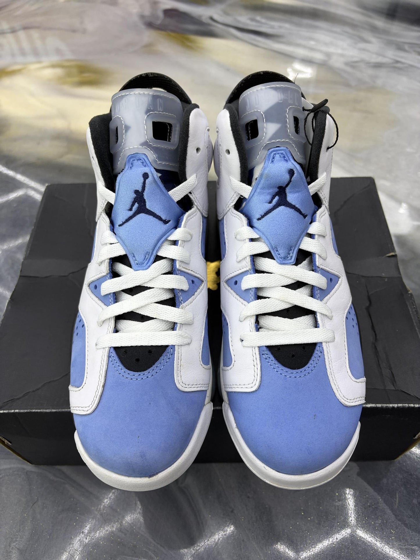 Jordan 6 "UNC" Used Size 6.5Y/8W