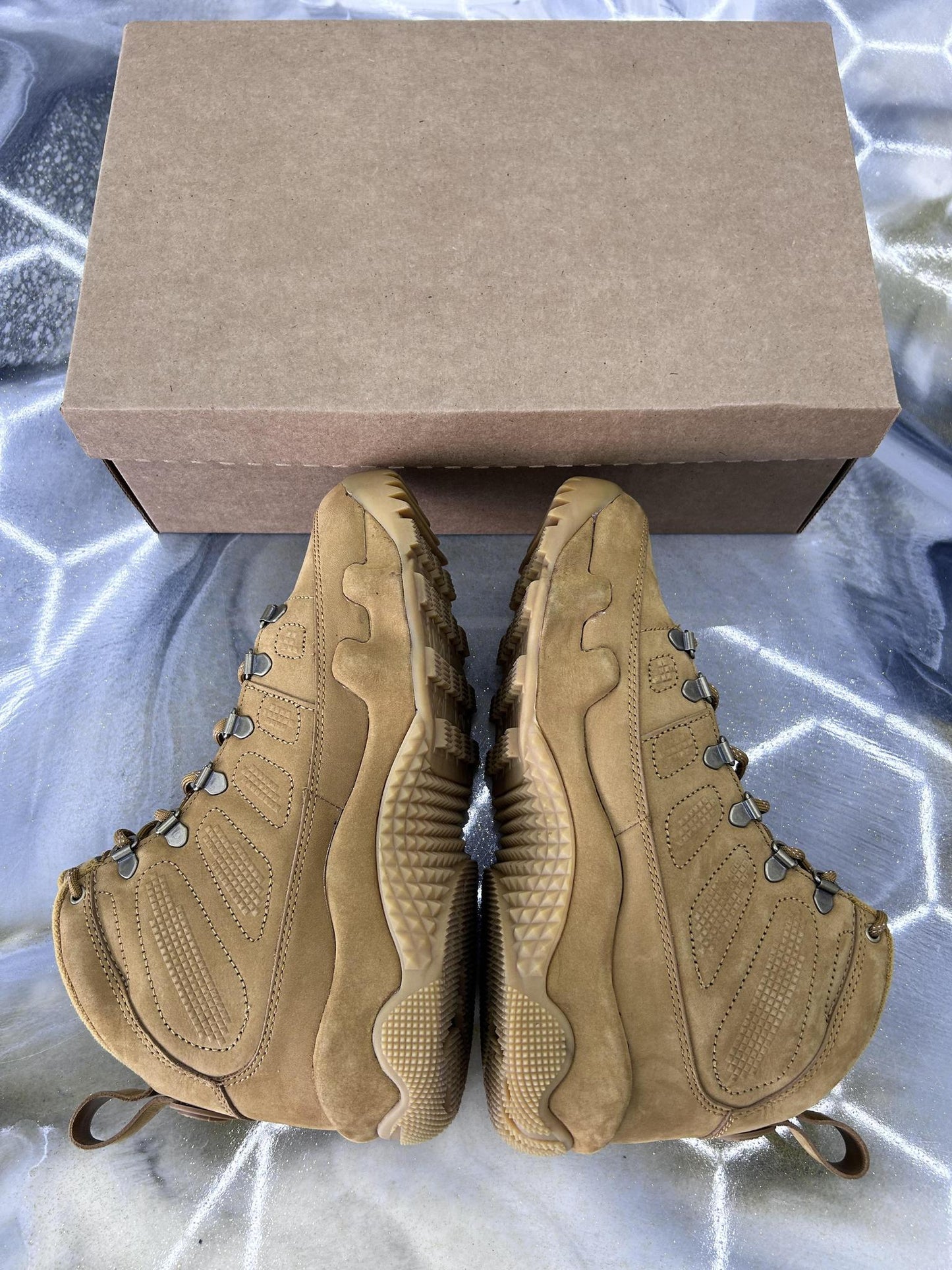Jordan 9 Boot "Wheat" Used Size 8