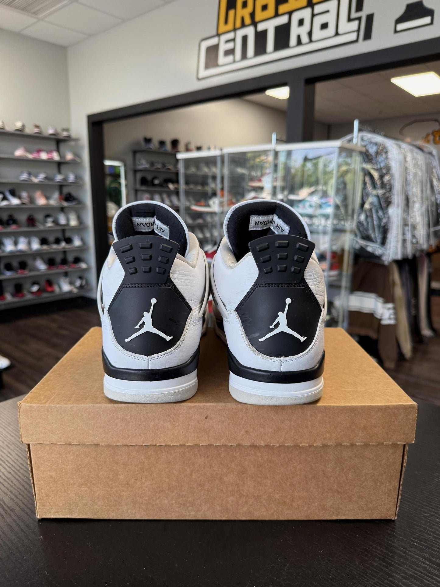 Jordan 4 "Military Black" Used Size 13