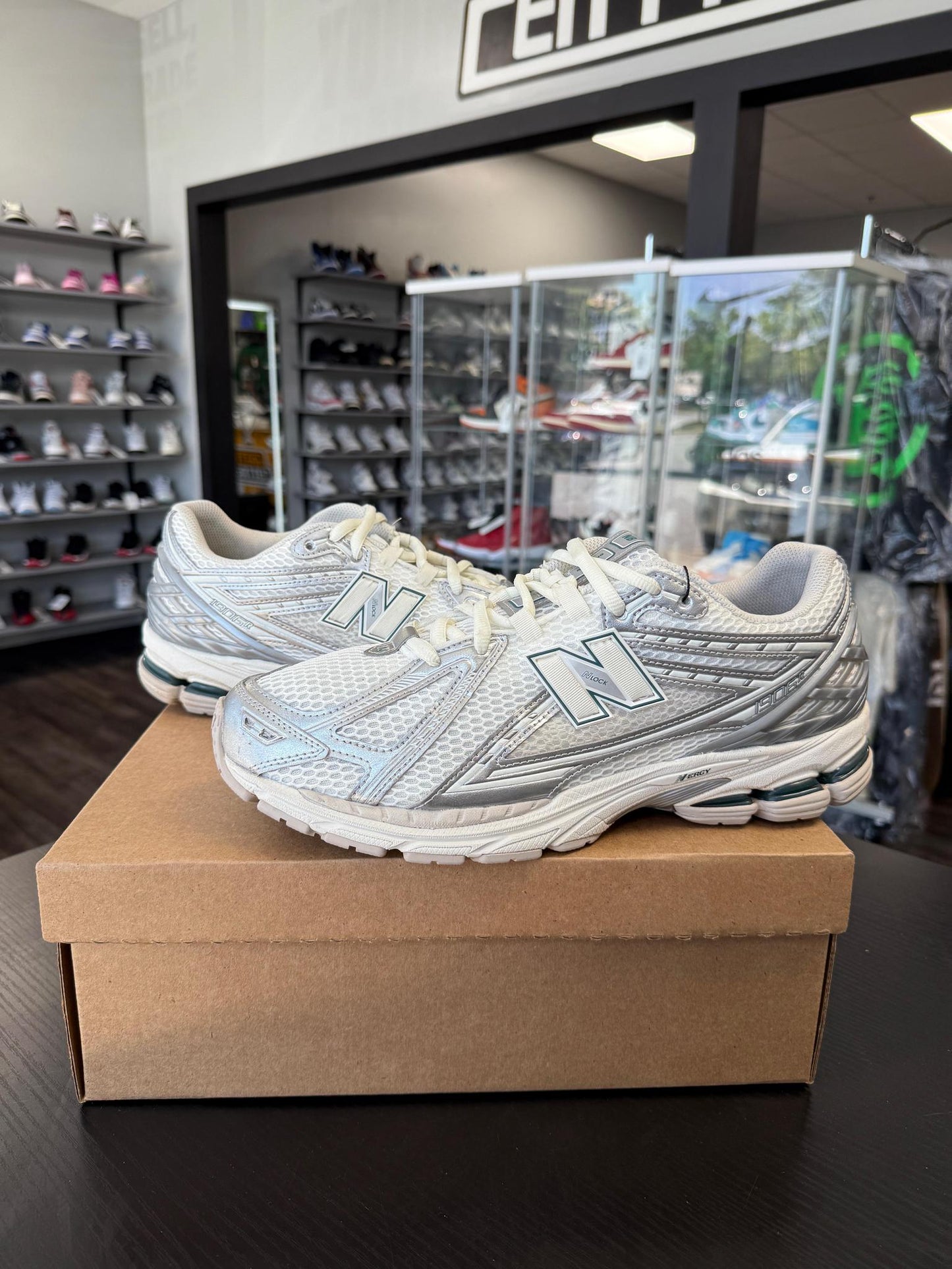 New Balance 1906R "Metallic Sea Salt" Used Replacement Box Size 13