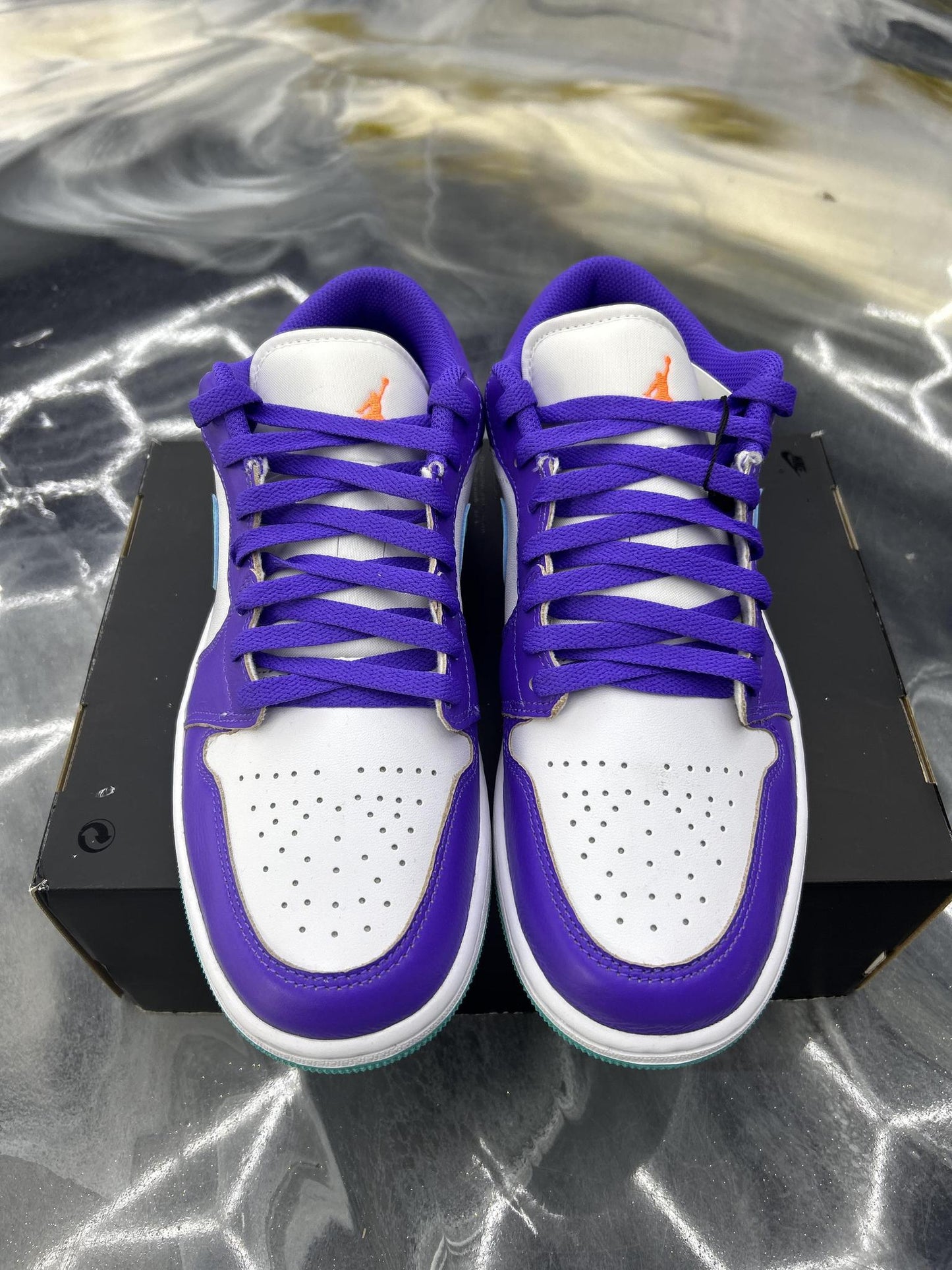 Jordan 1 Low "Purple Teal" Used Size 9