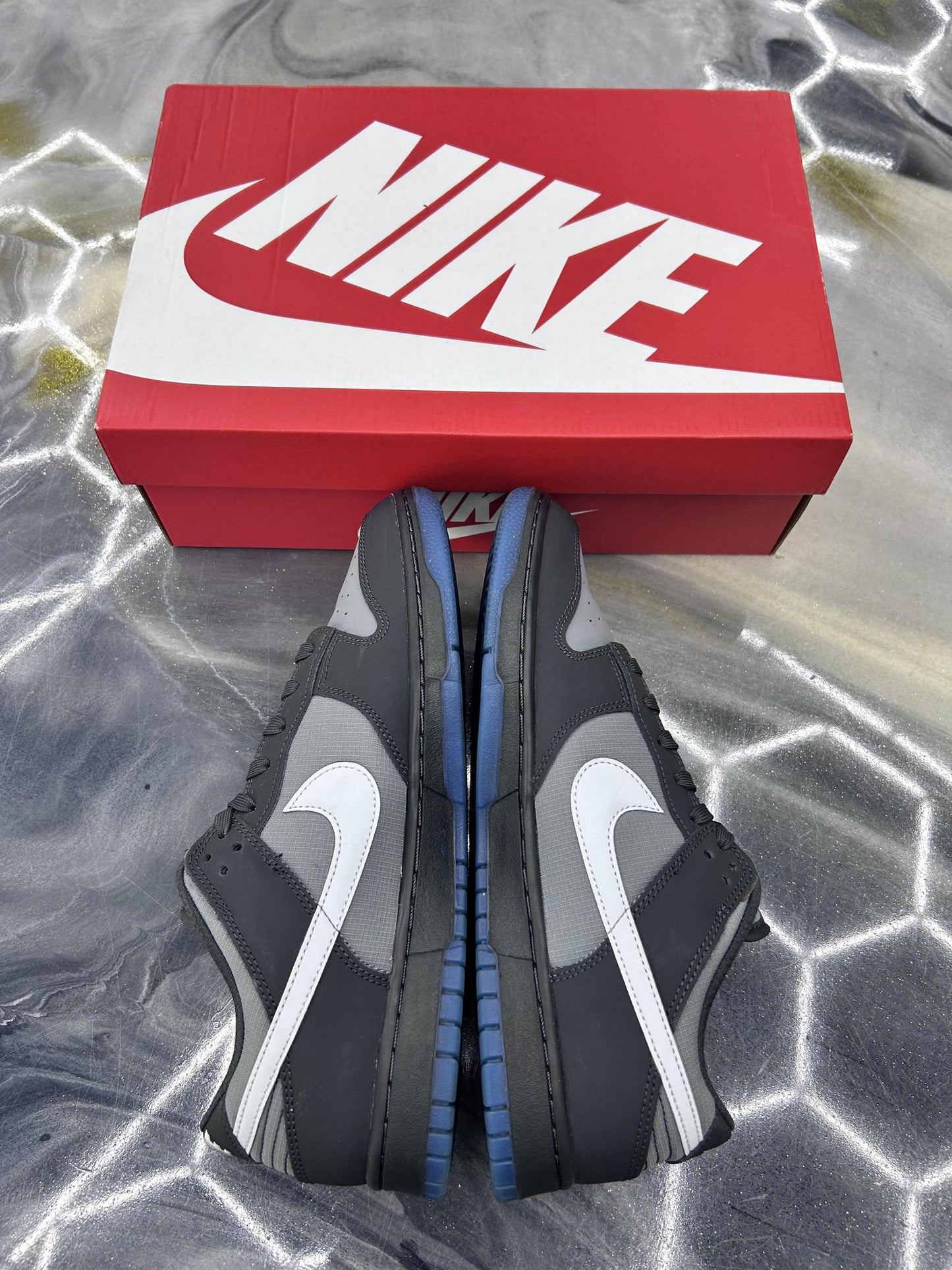 Dunk Low "Anthracite" Used Size 10.5