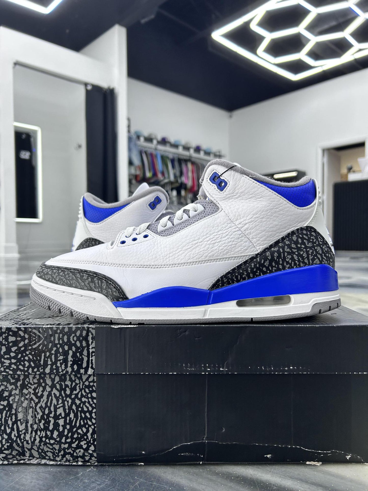 Jordan 3 "Racer Blue" Used Size 12