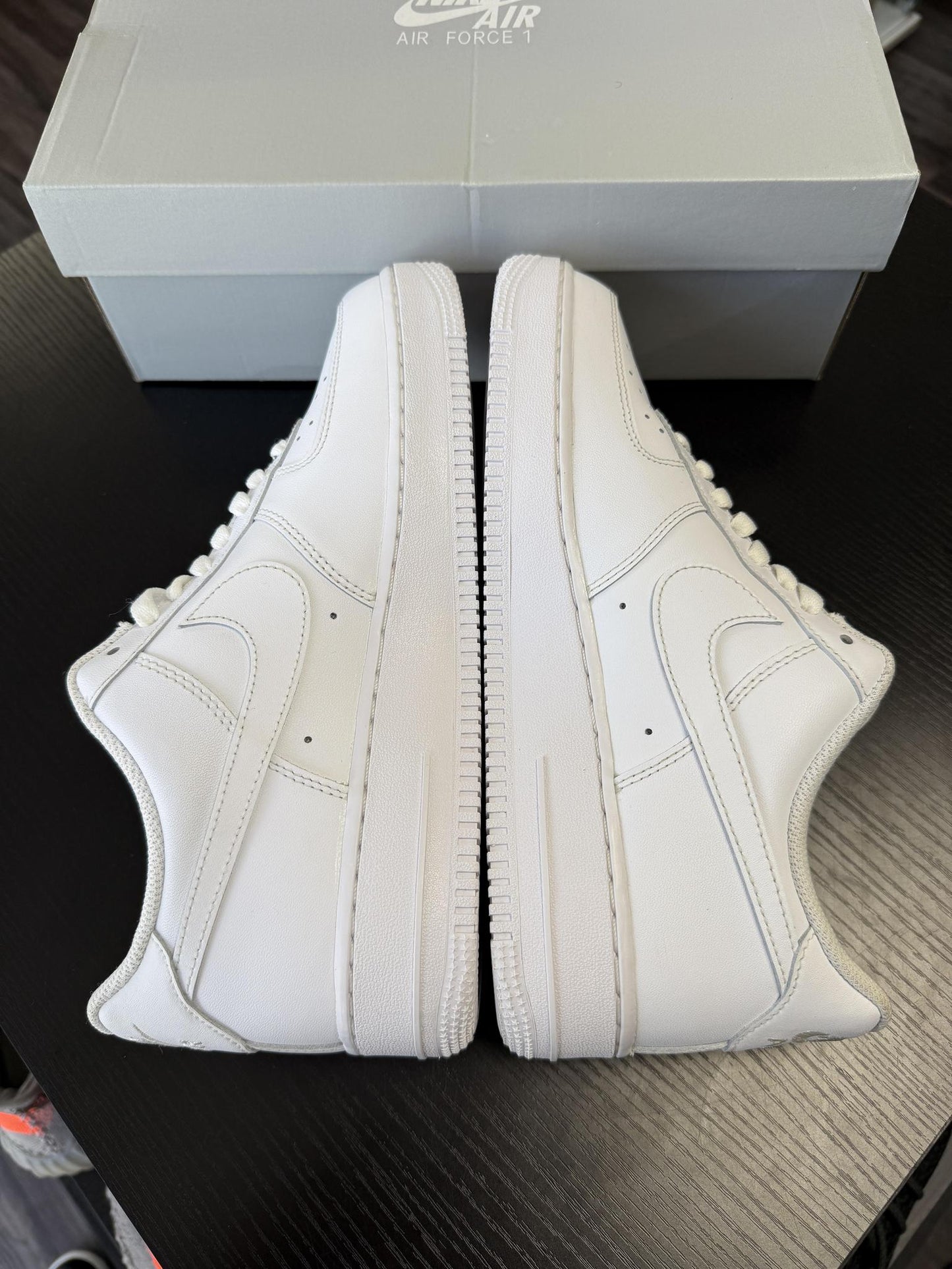 Nike Air Force 1 Low "Triple White" Used Size 10