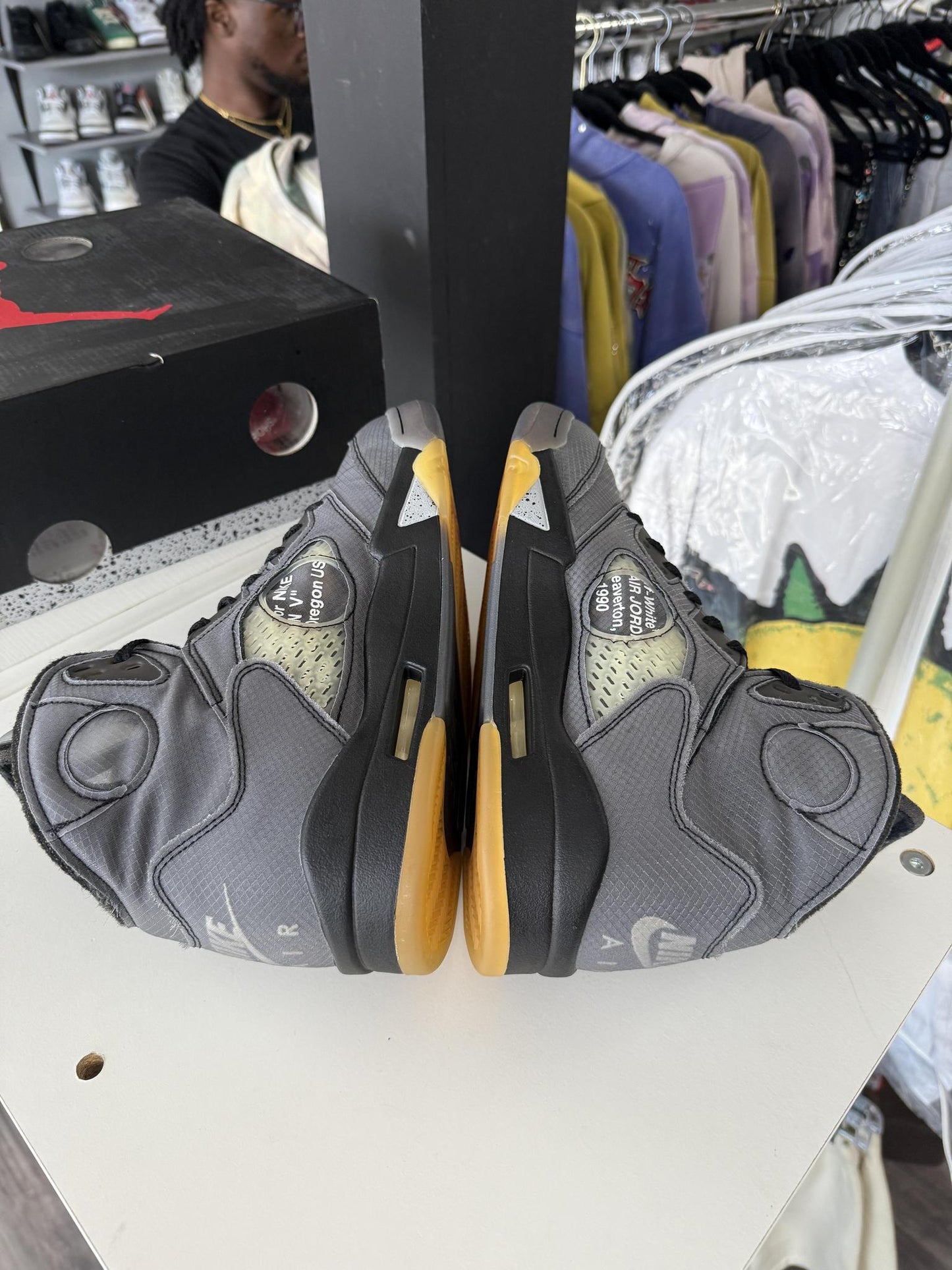 Jordan 5 x Off White "Muslin" Used Size 12