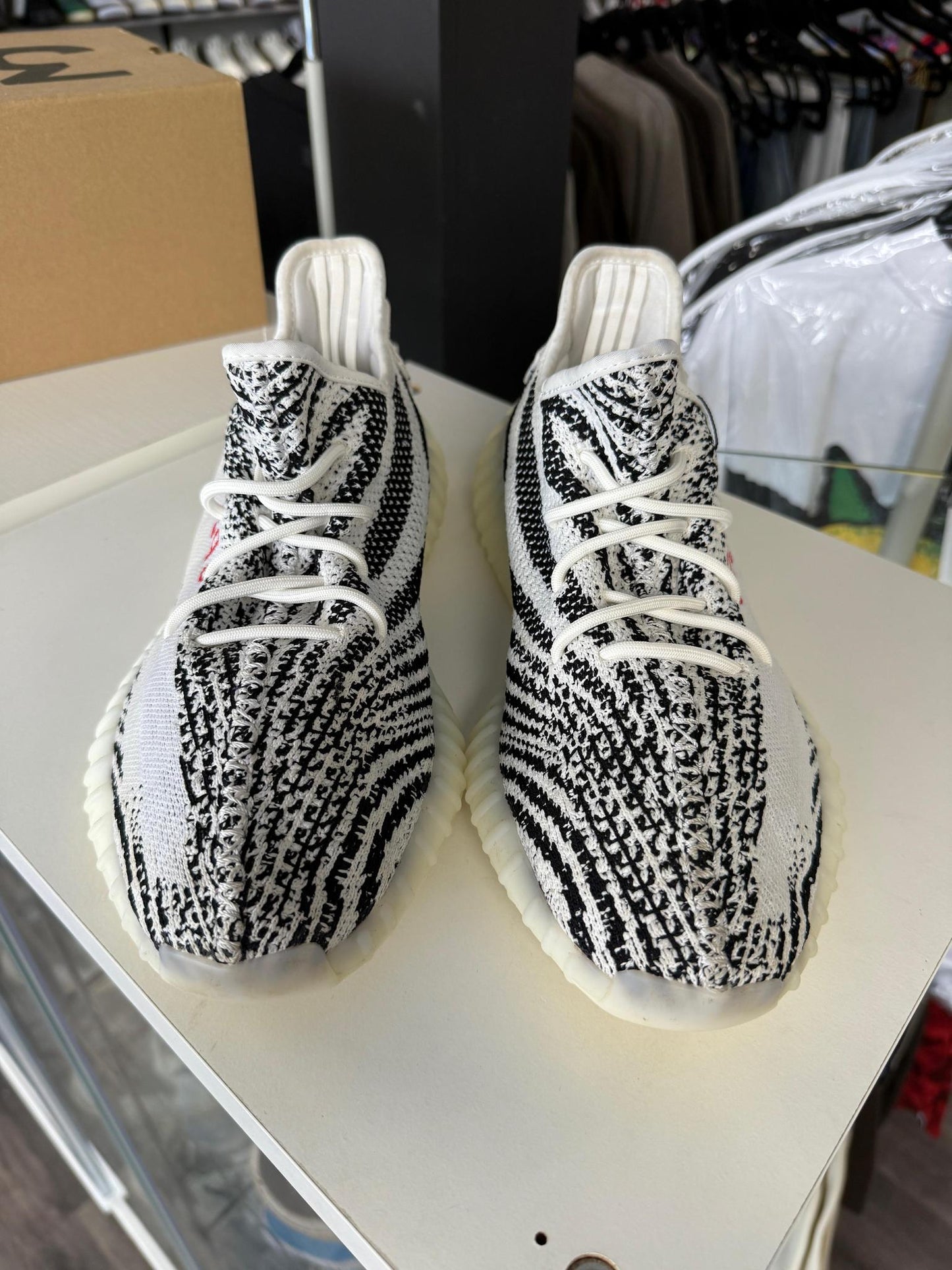 Yeezy 350 V2 "Zebra" Used Size 12