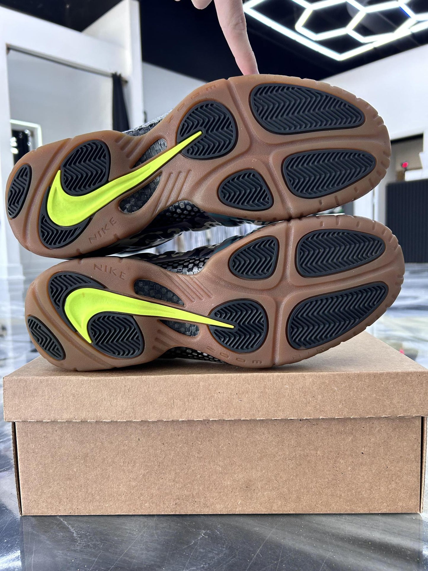 Nike Air Foamposite "Army Camo" Used Size 14