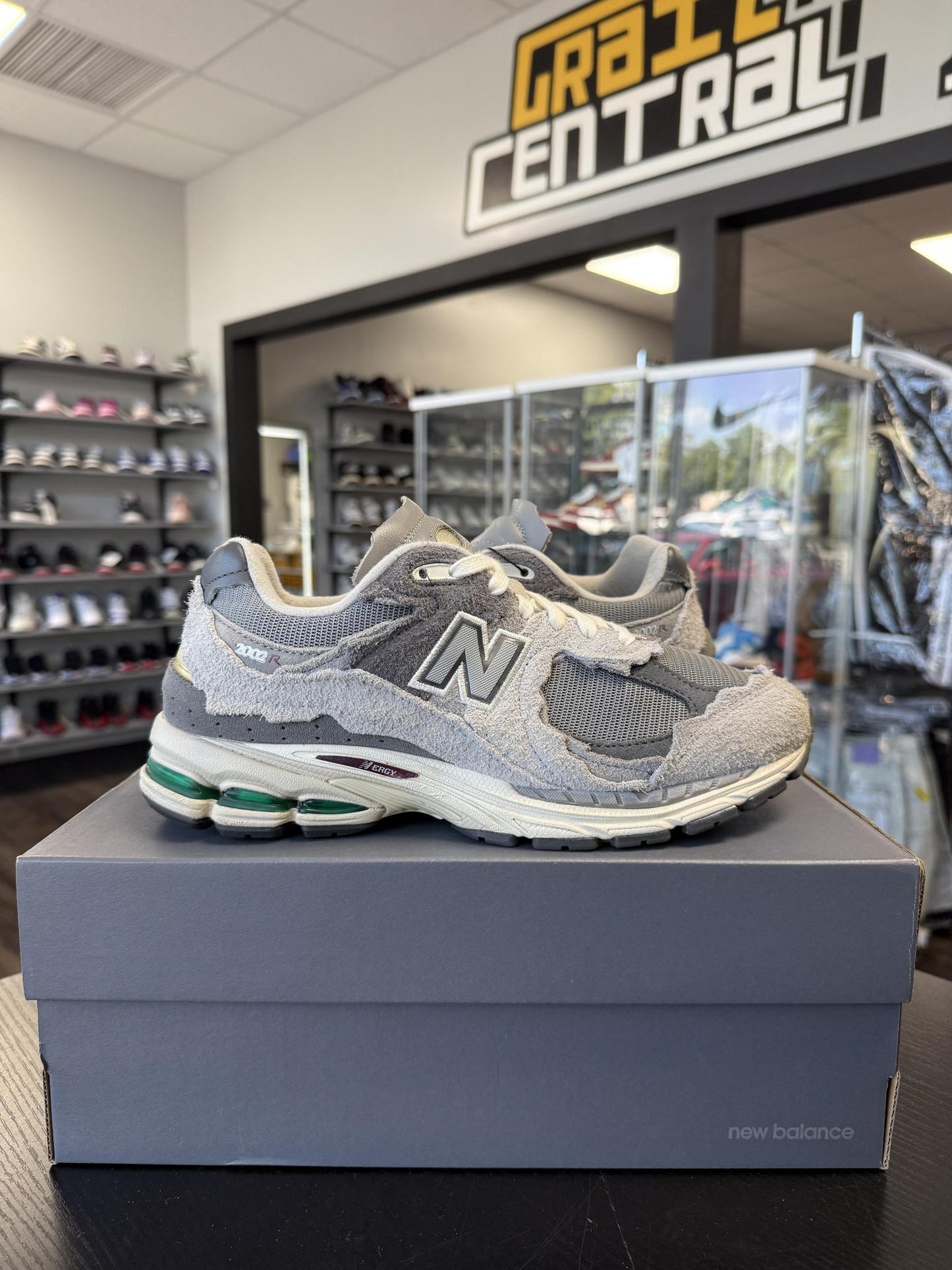 New Balance 2002R "Protection Pack Rain Cloud" Used Size 8.5