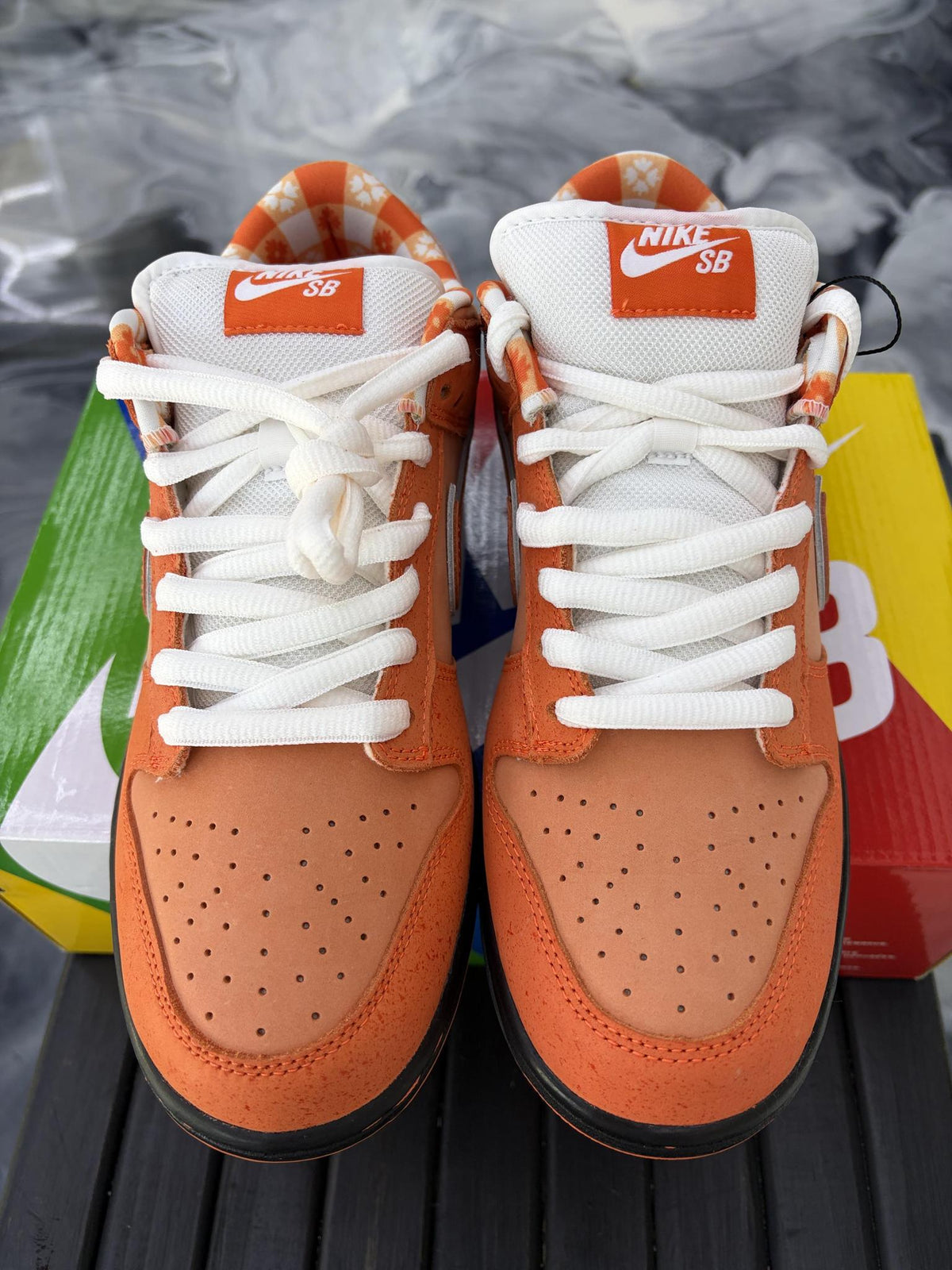 Nike SB Dunk Low "Orange Lobster" Used Size 8.5
