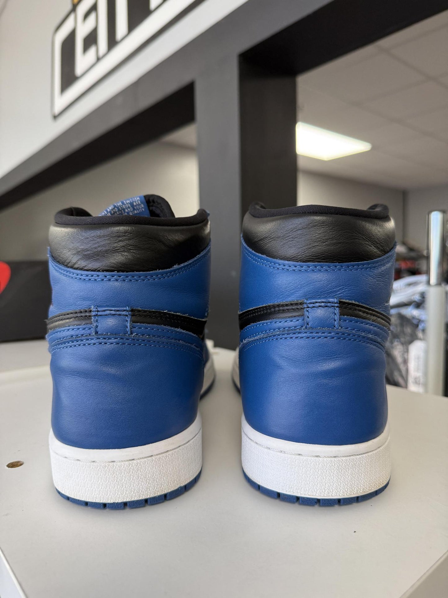 Jordan 1 "Marina Blue" Used Size 12