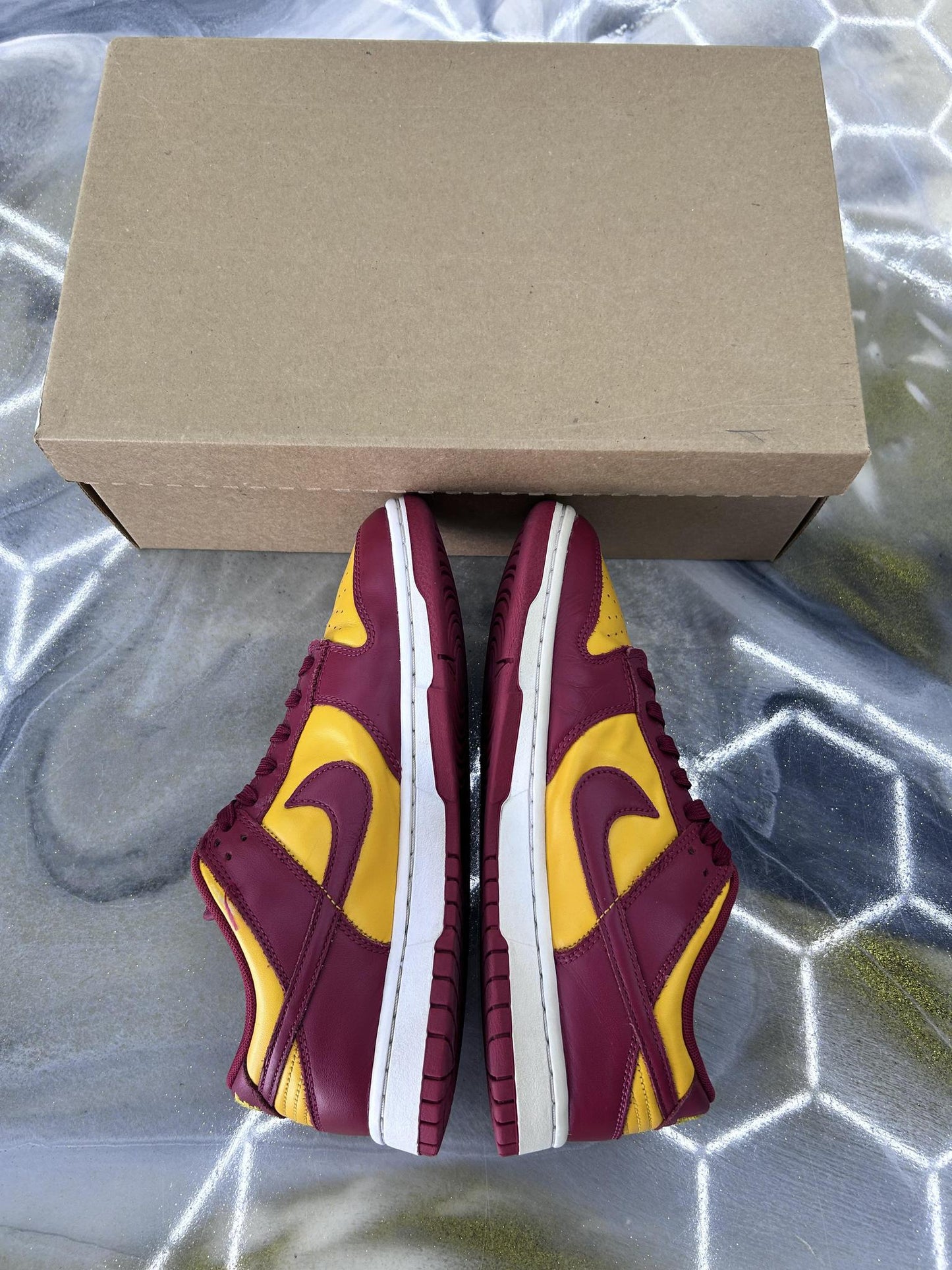 Nike Dunk Low "Midas Gold" Used Size 8