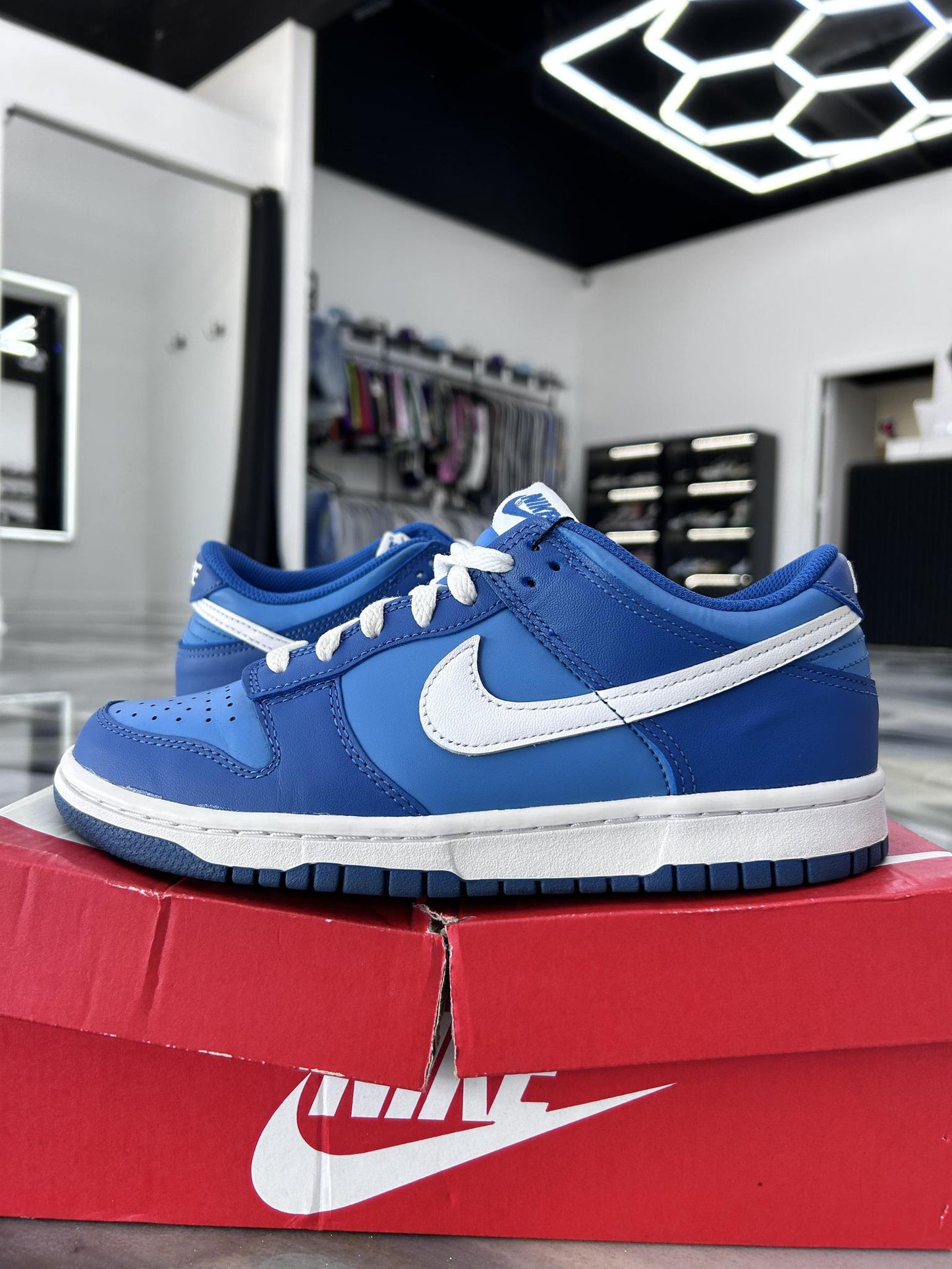 Nike Dunk Low "Marina Blue" Used Size 7Y/8.5W