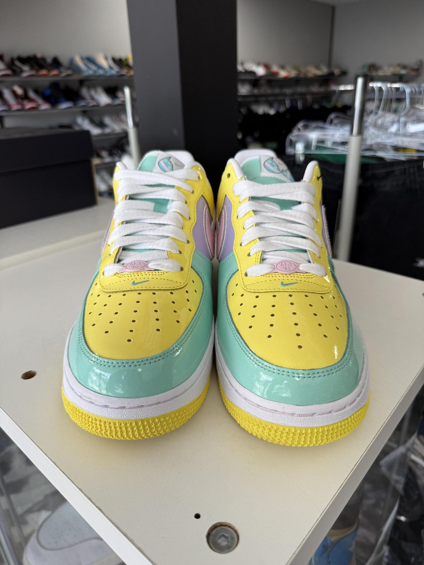 Nike Air Force One Low "Easter" Used Size 10