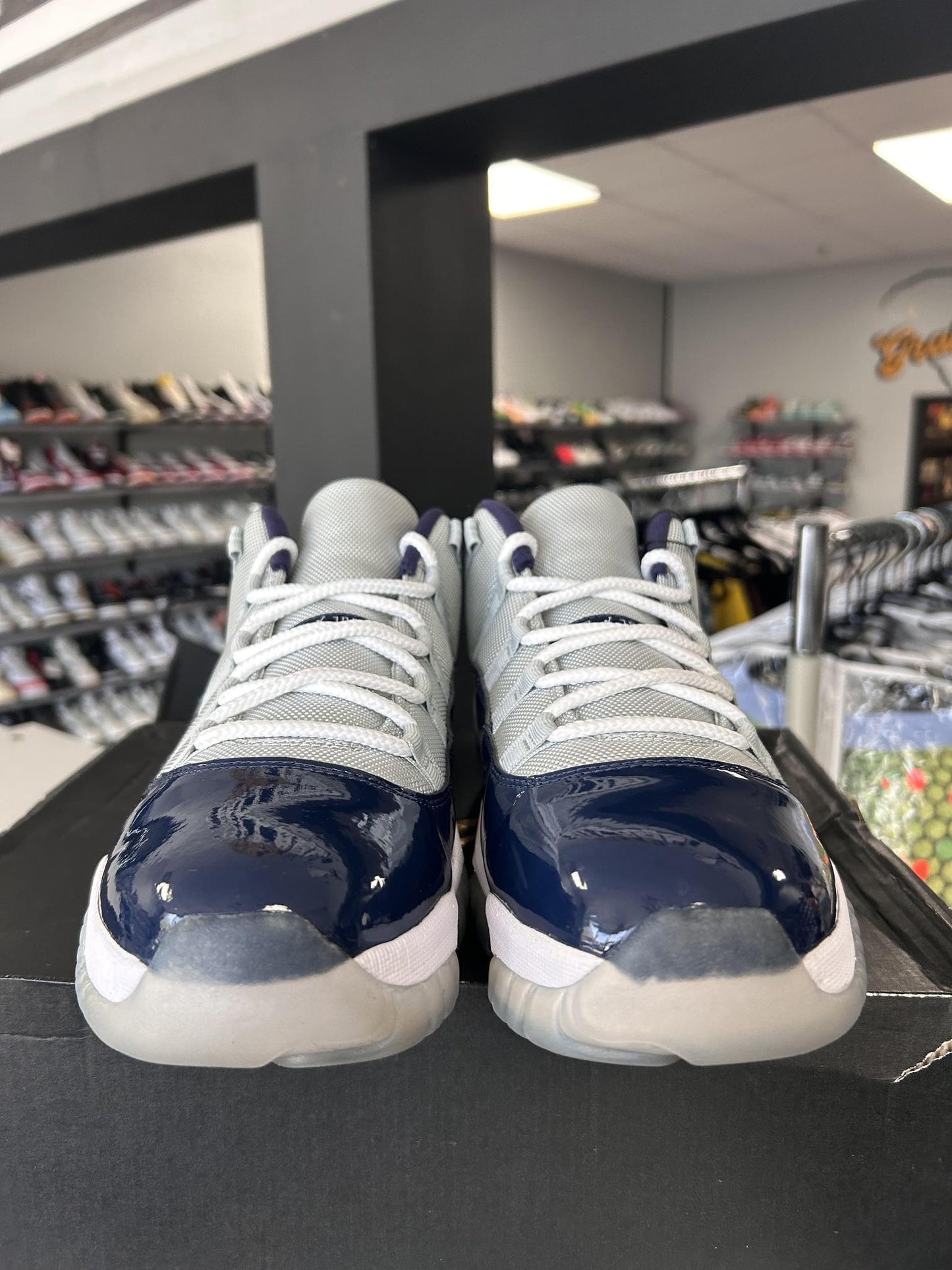 Jordan 11 Low "Georgetown" Used Size 13