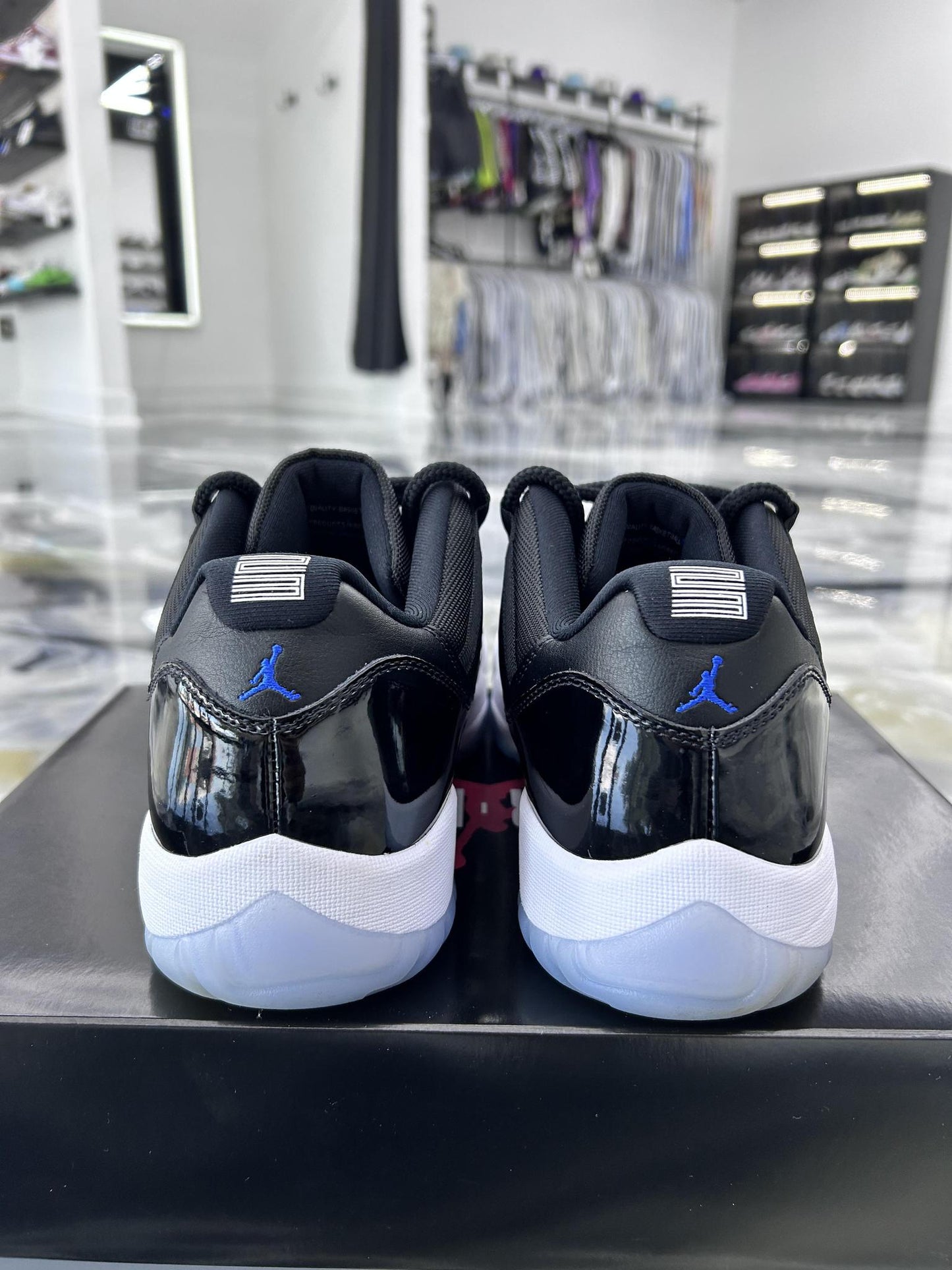 Jordan 11 Low "Space Jam" Used Size 13