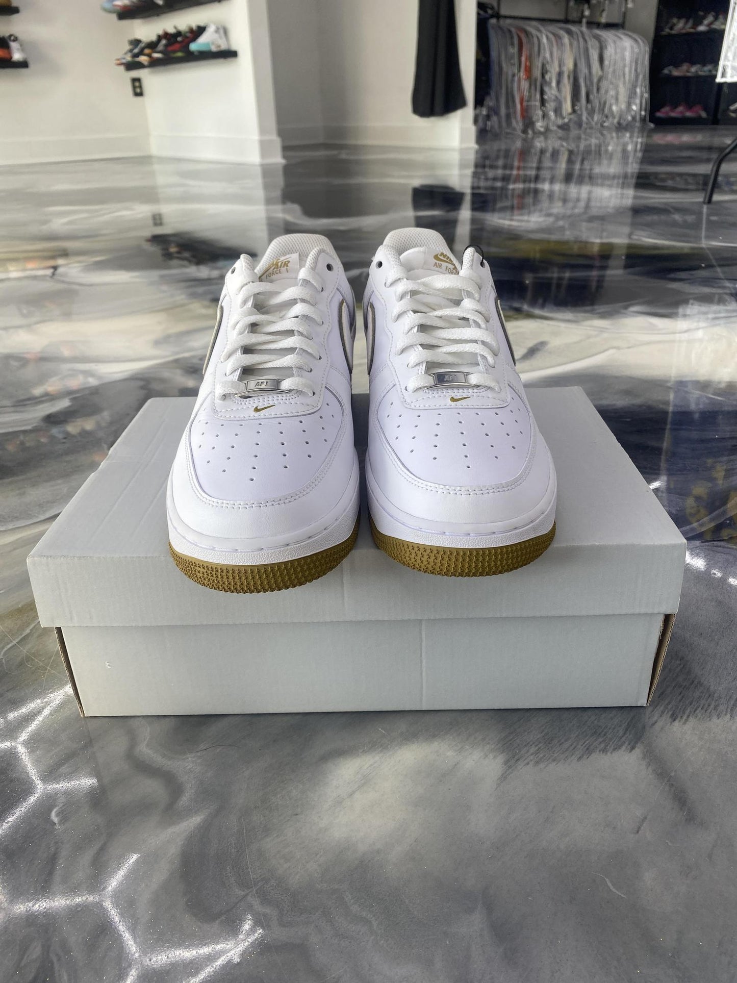 Nike Air Force 1 Low "White Bronzine" Used Size 10.5
