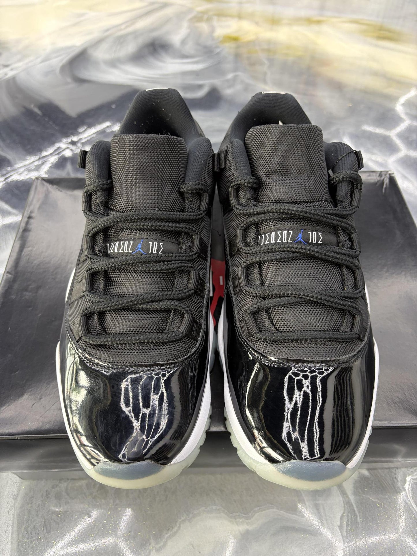 Jordan 11 Low "Space Jam" Used Size 9.5