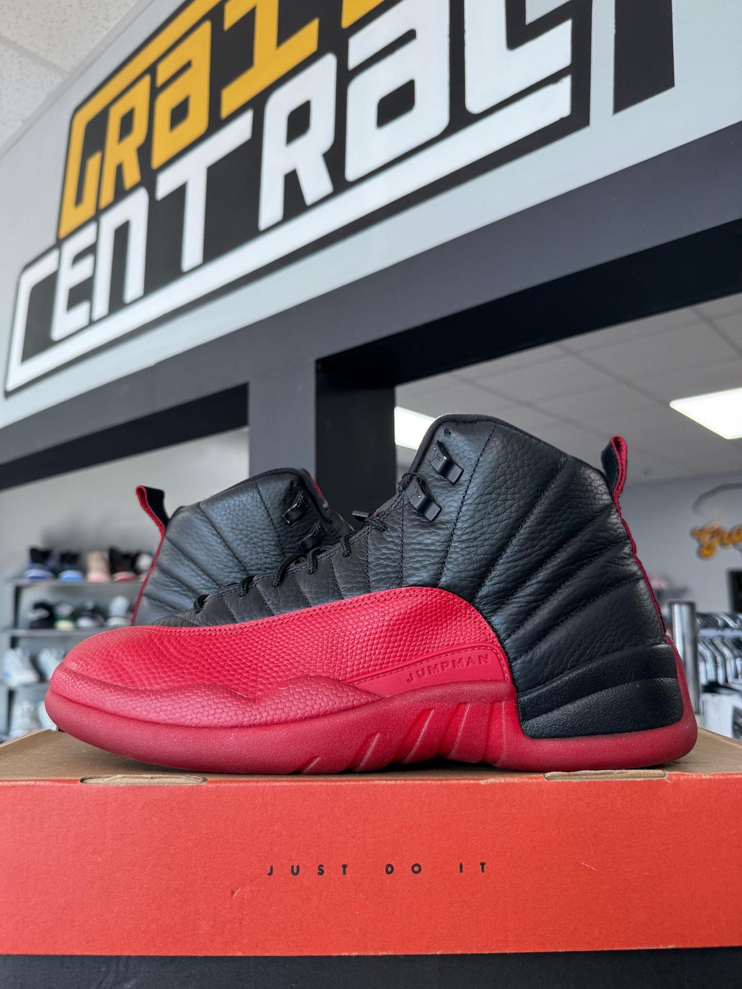 Jordan 12 "Flu Game" Used Size 11.5