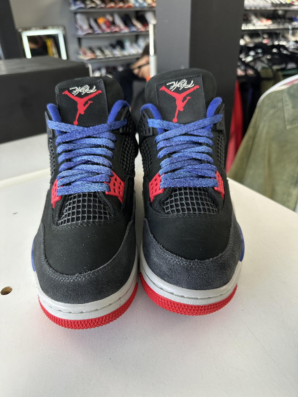 Jordan 4 "Rare Air" Used Size 9