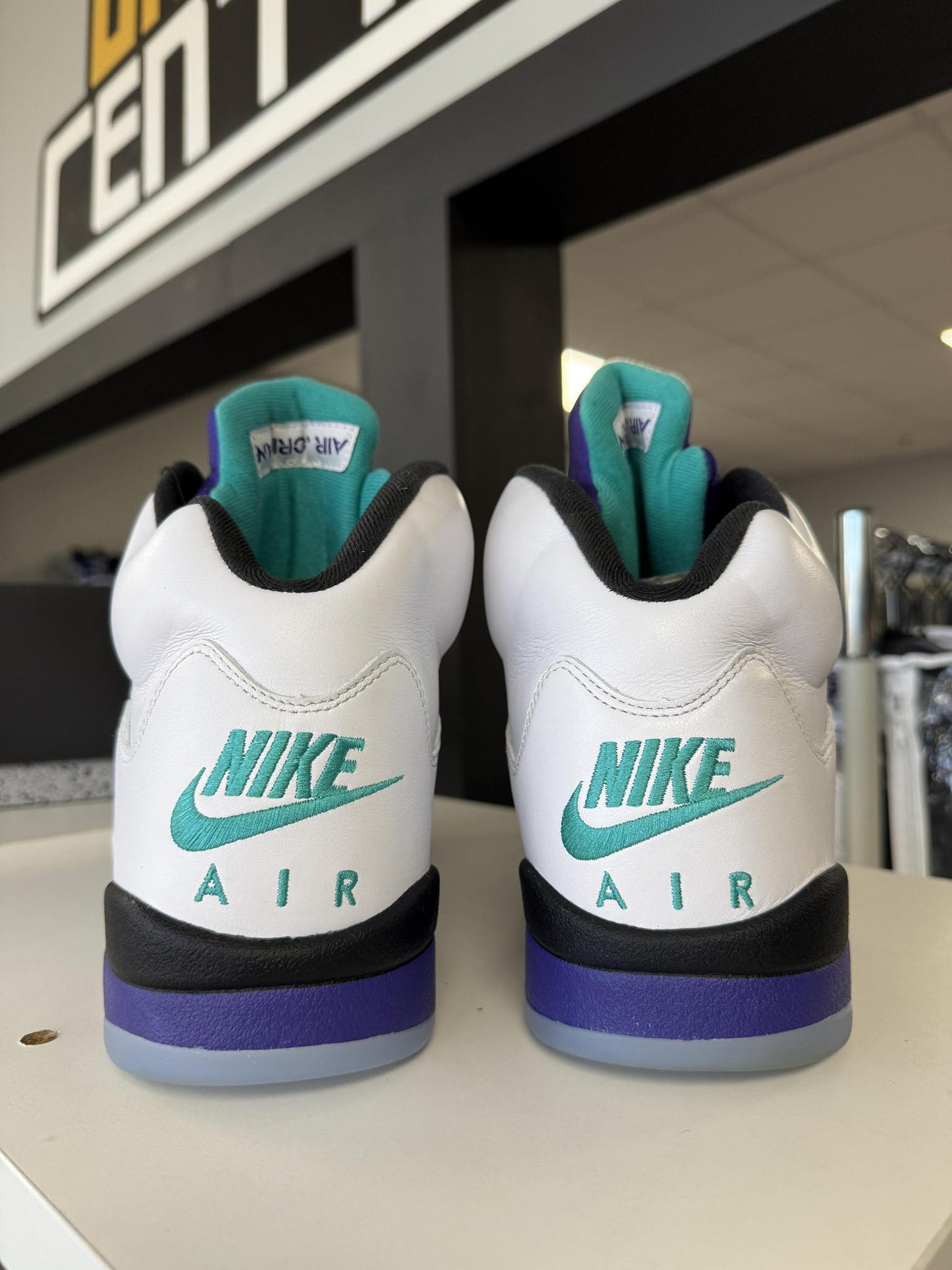 Jordan 5 "Grape" Used Size 13