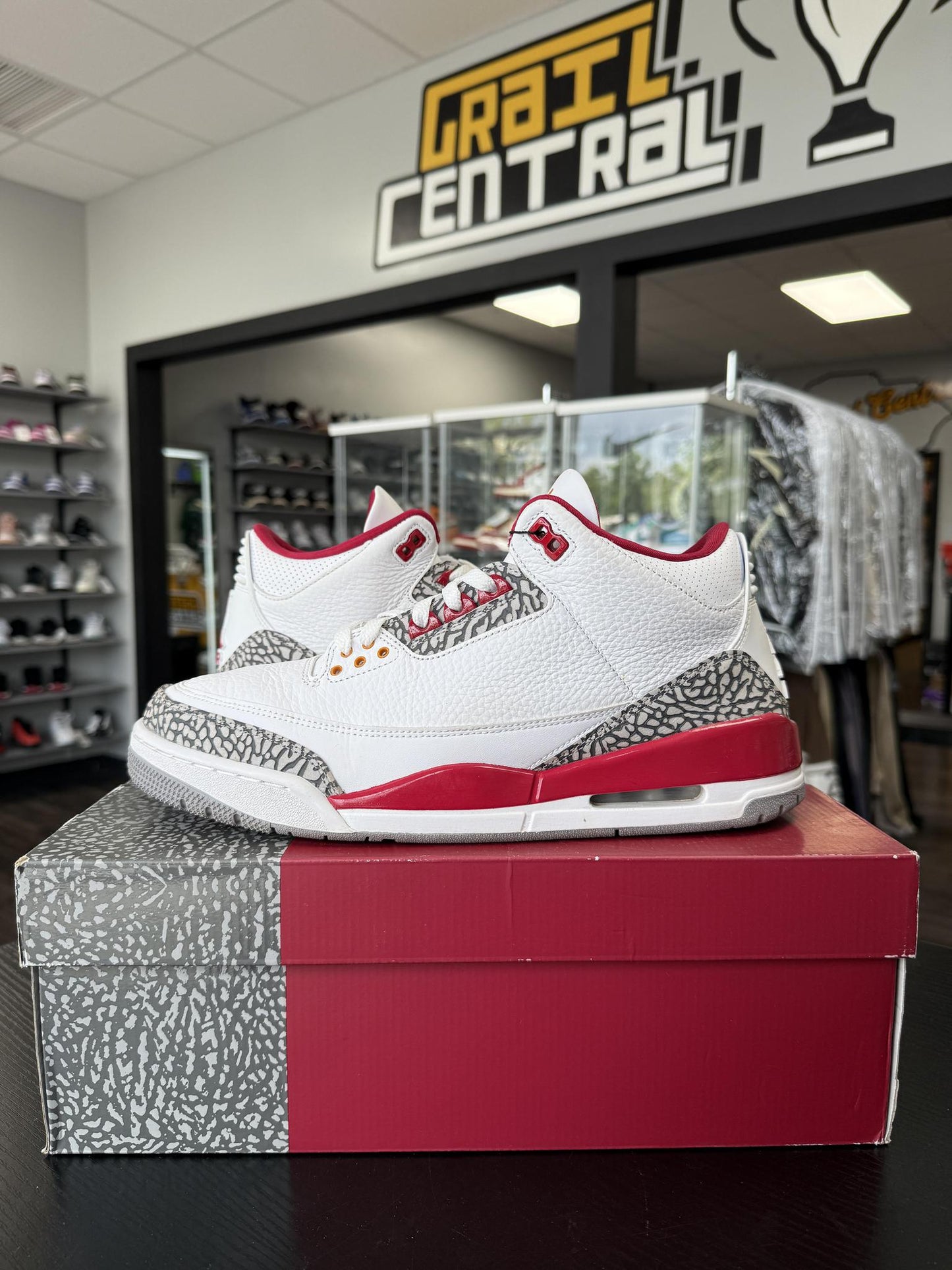 Jordan 3 "Cardinal" Used Size 12