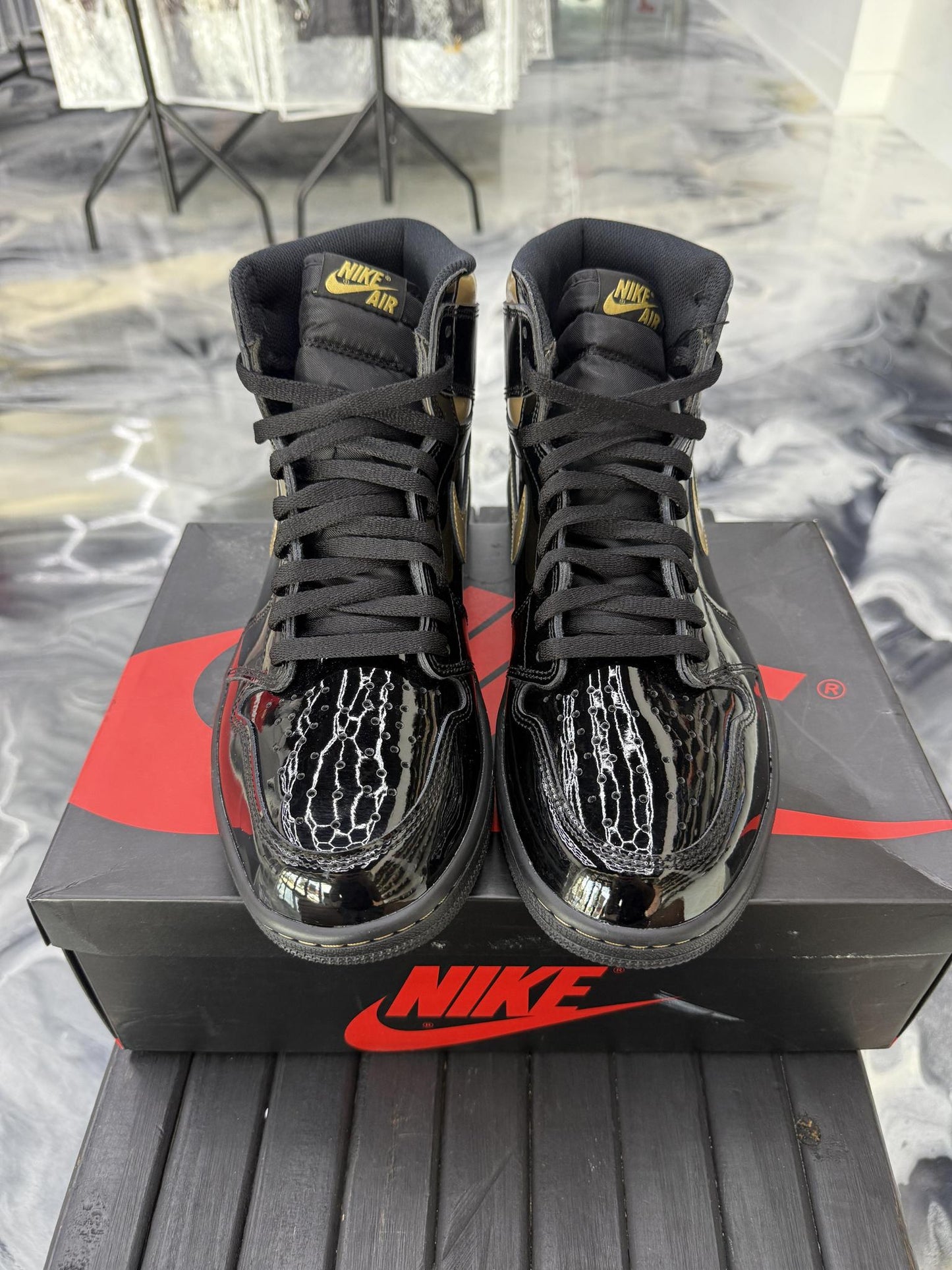 Jordan 1 "Black Metallic Gold" Used Size 12