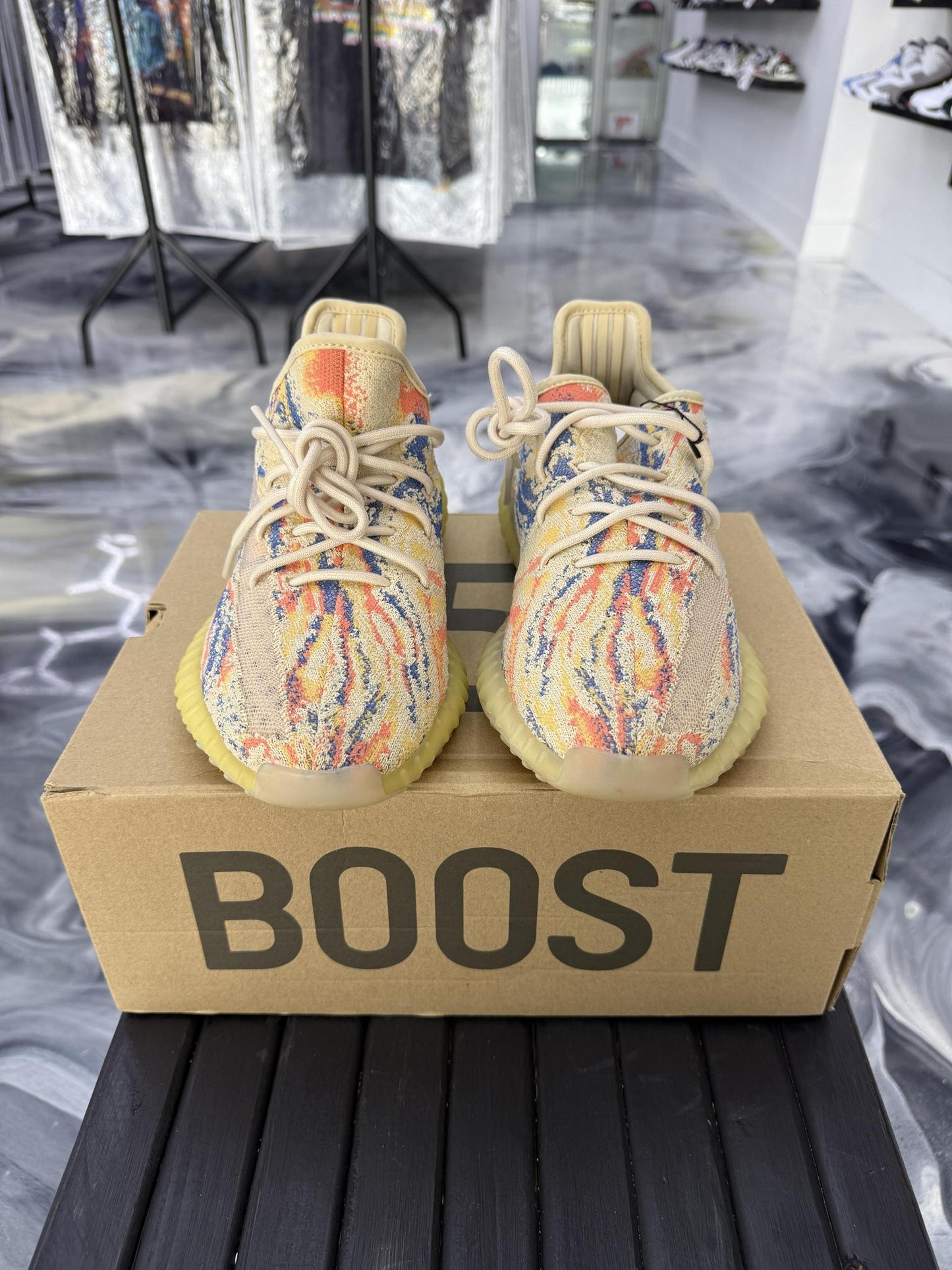 Yeezy 350 "MX Oat" Used Size 7.5