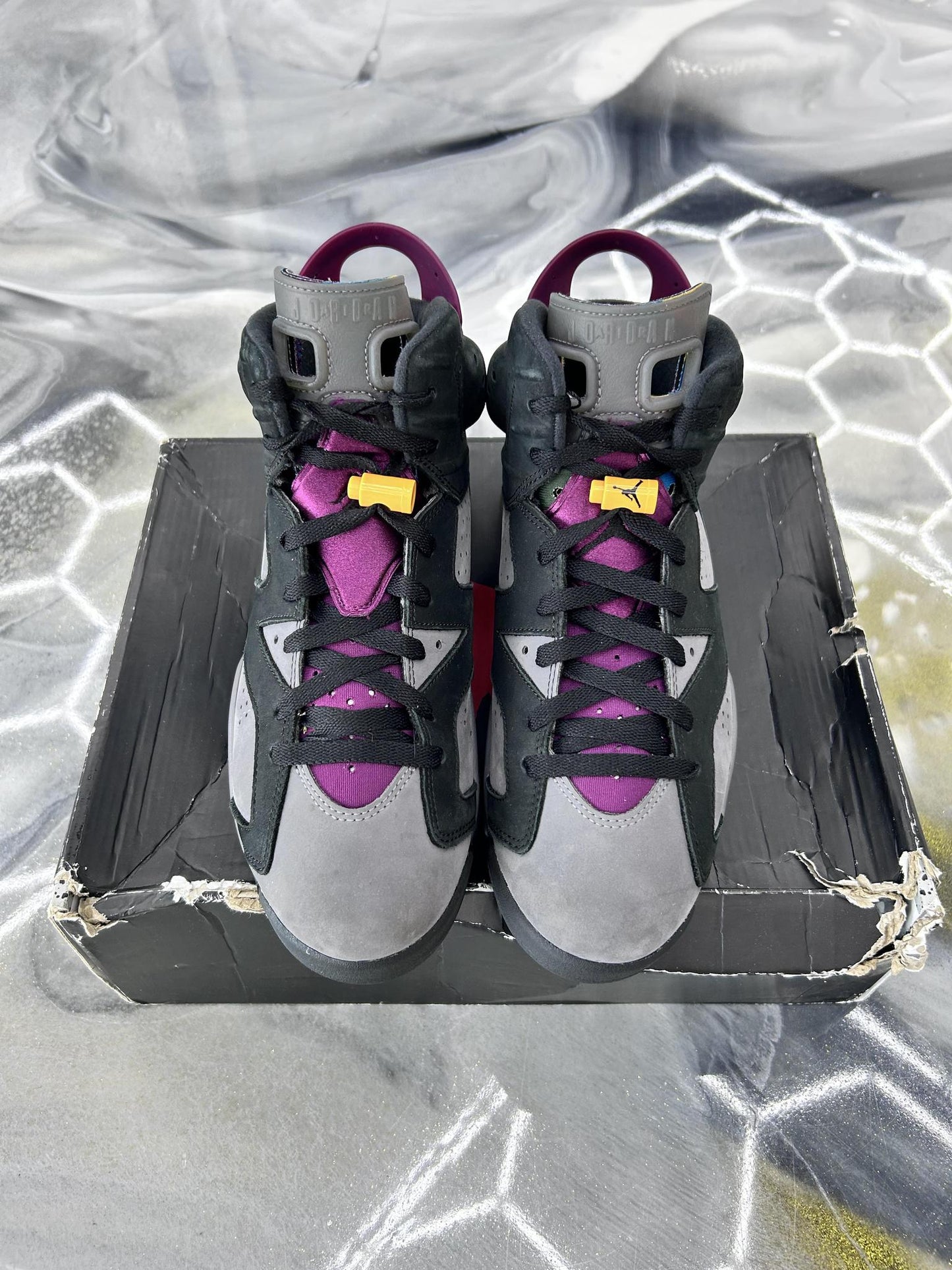 Jordan 6 "Bordeaux" Used Size 8.5