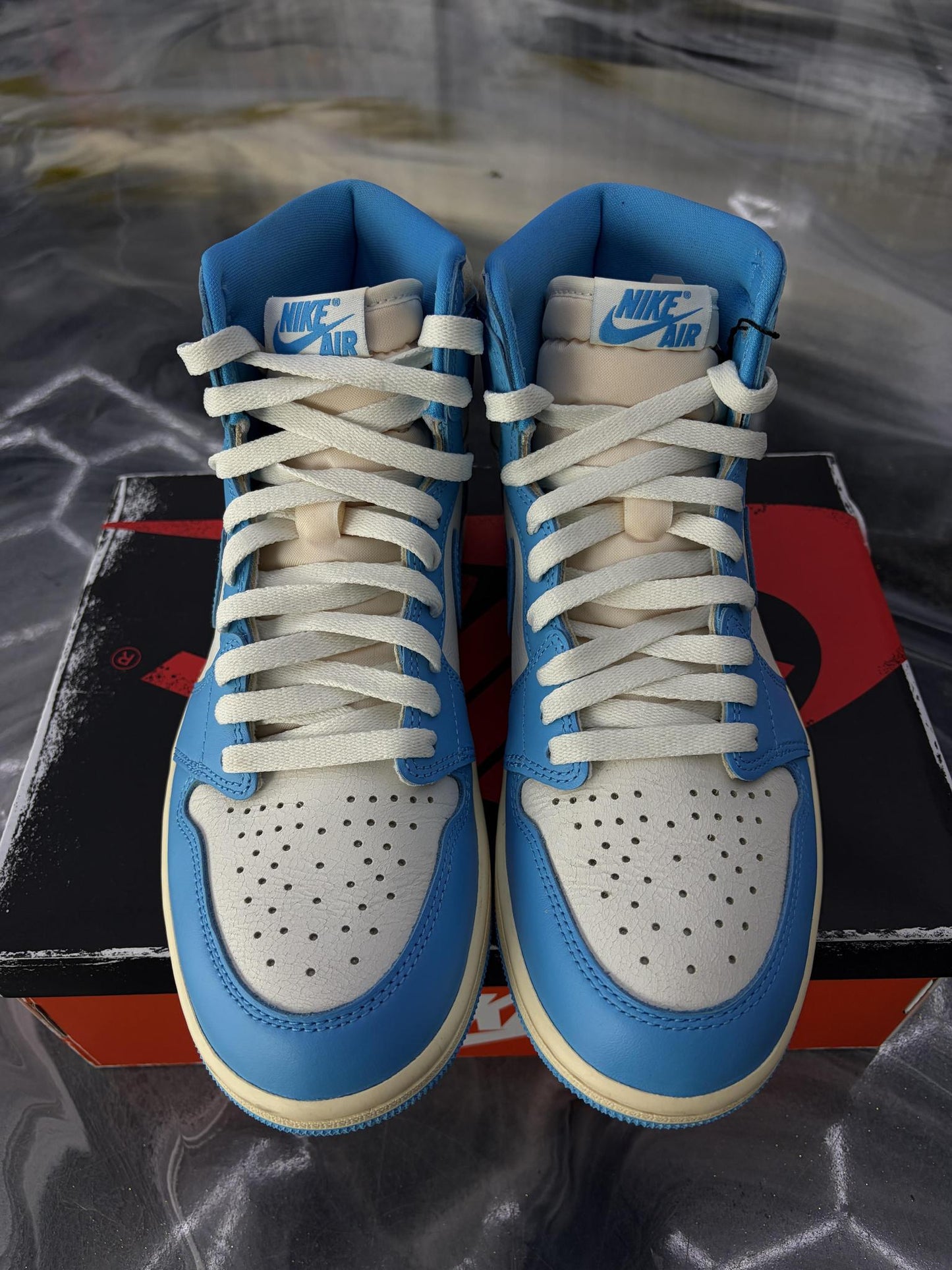 Jordan 1 "UNC Reimagined" Used Size 8